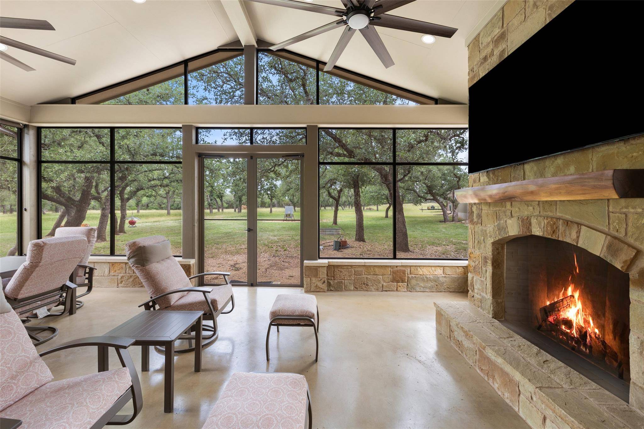 Johnson City, TX 78636,1241 Sandy Oaks Ranch RD