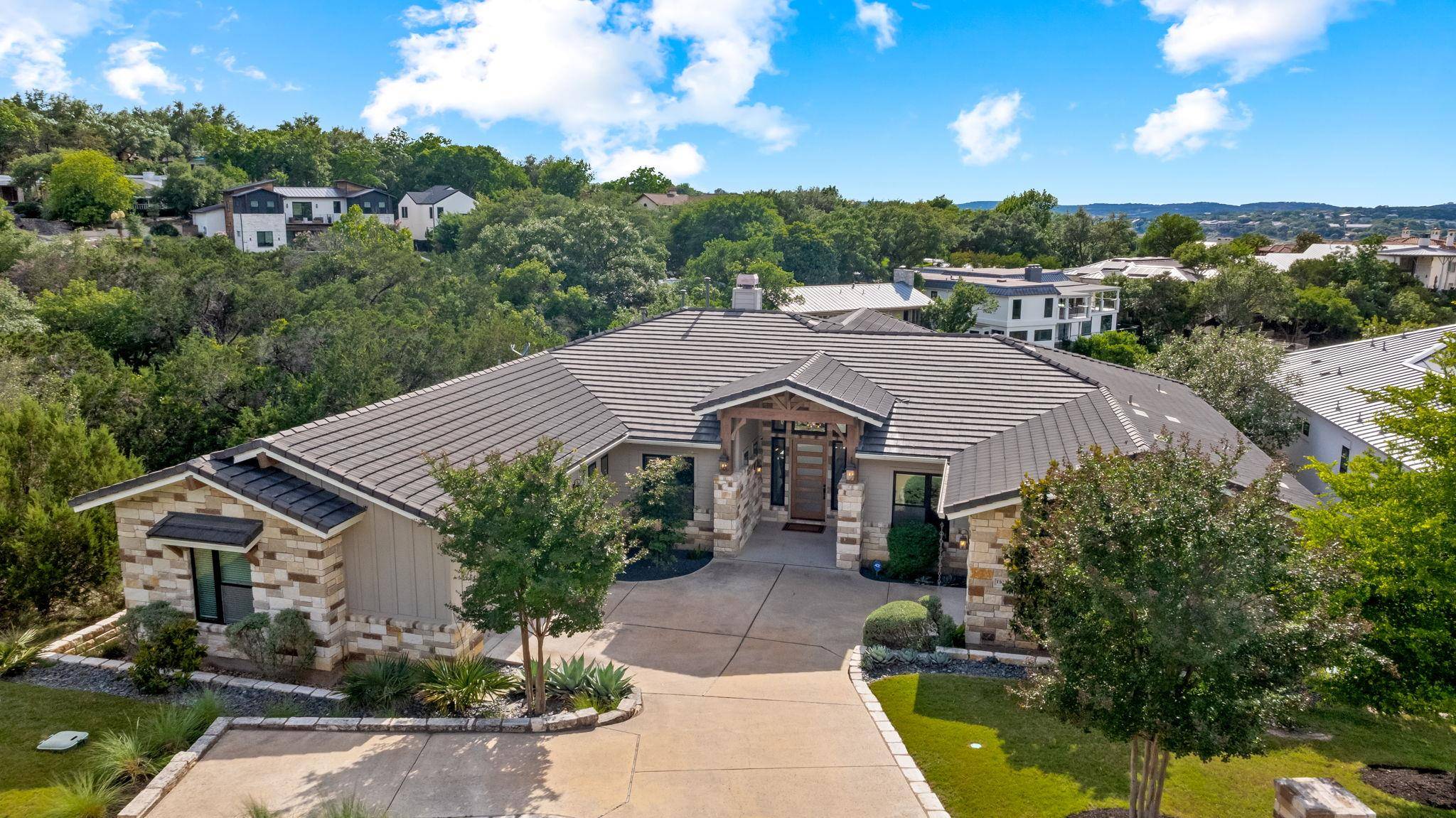 Lakeway, TX 78734,1107 Challenger