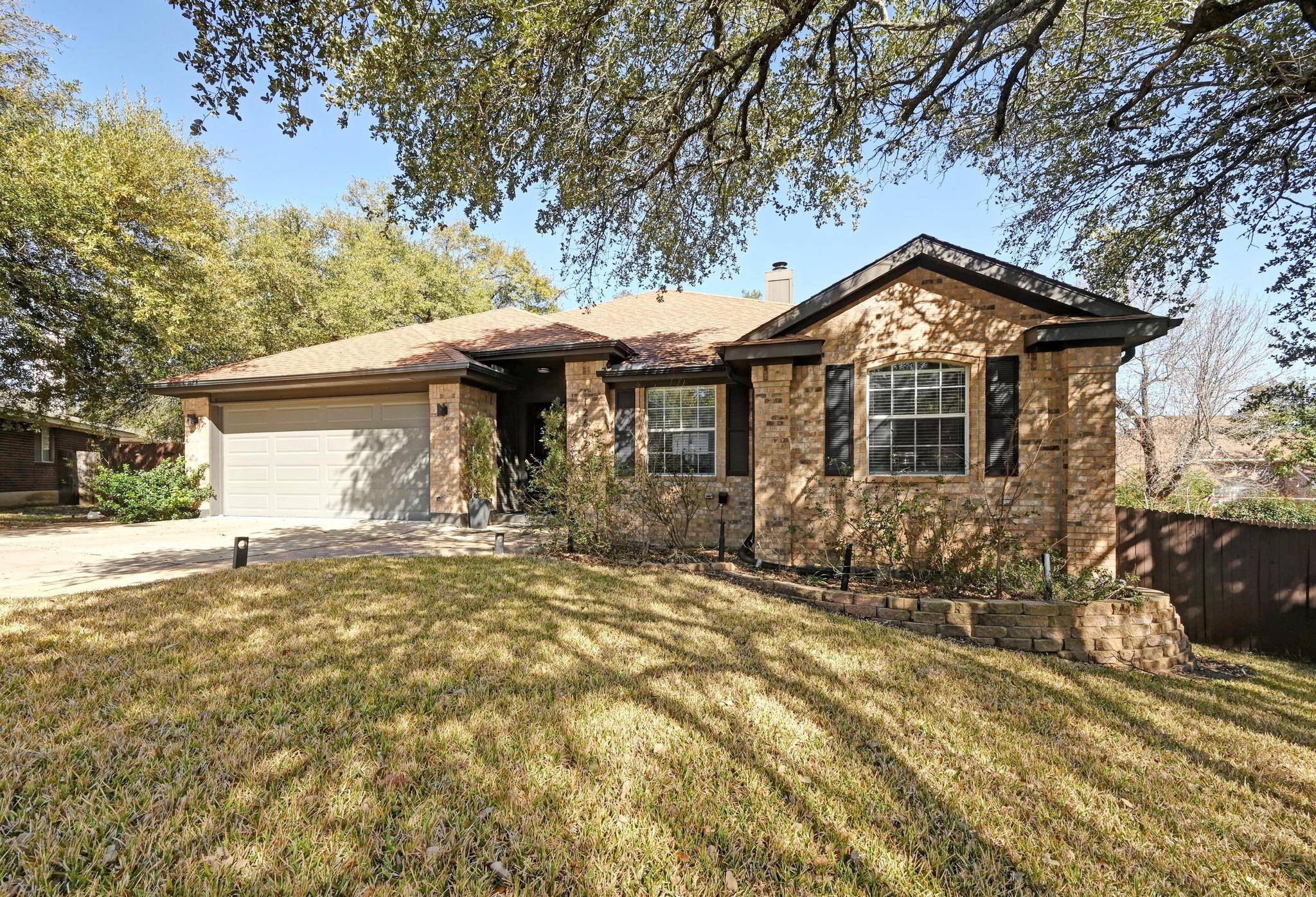 Austin, TX 78732,12602 Schreiner CT