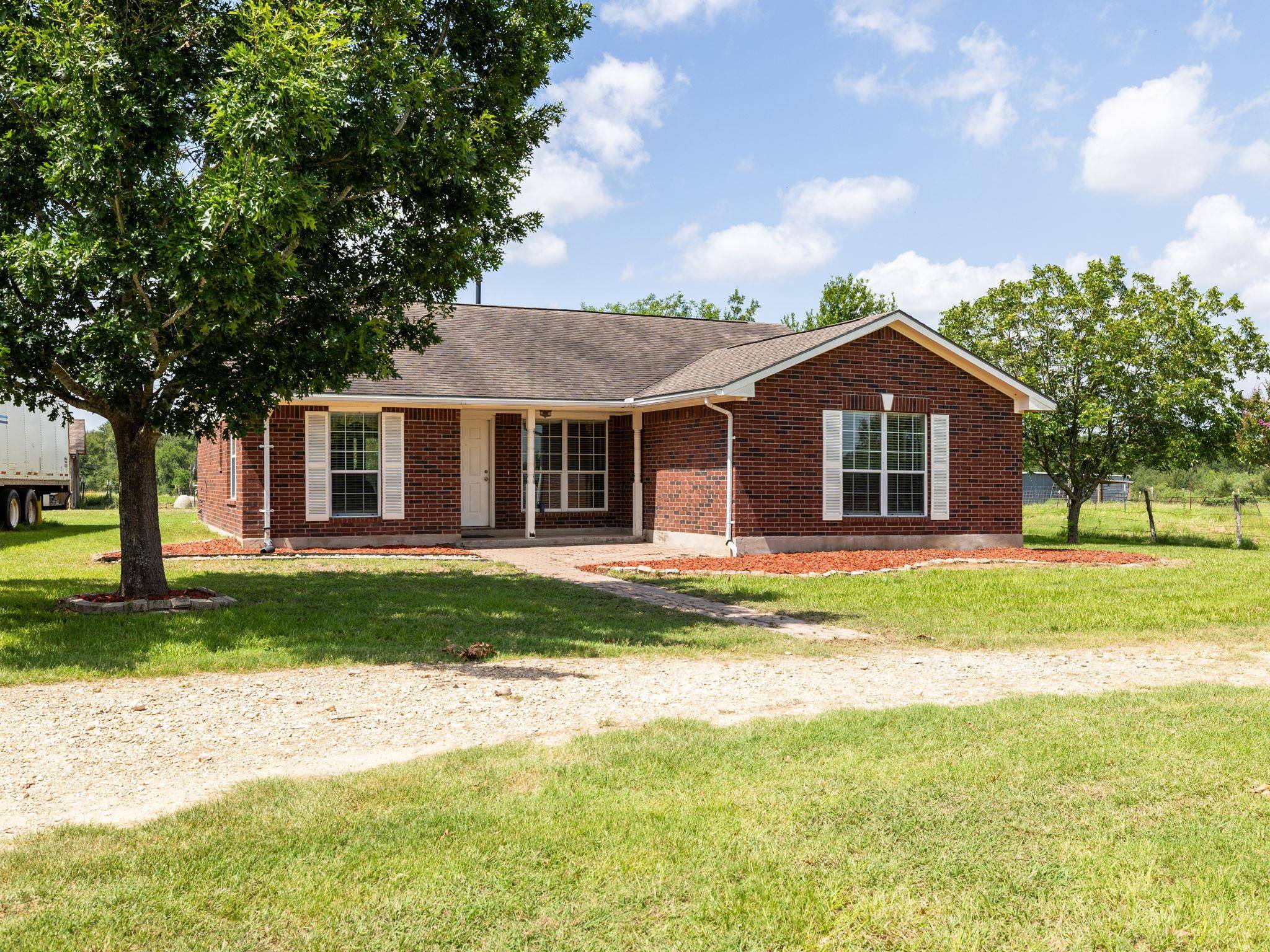 Thrall, TX 76578,13050 FM 112