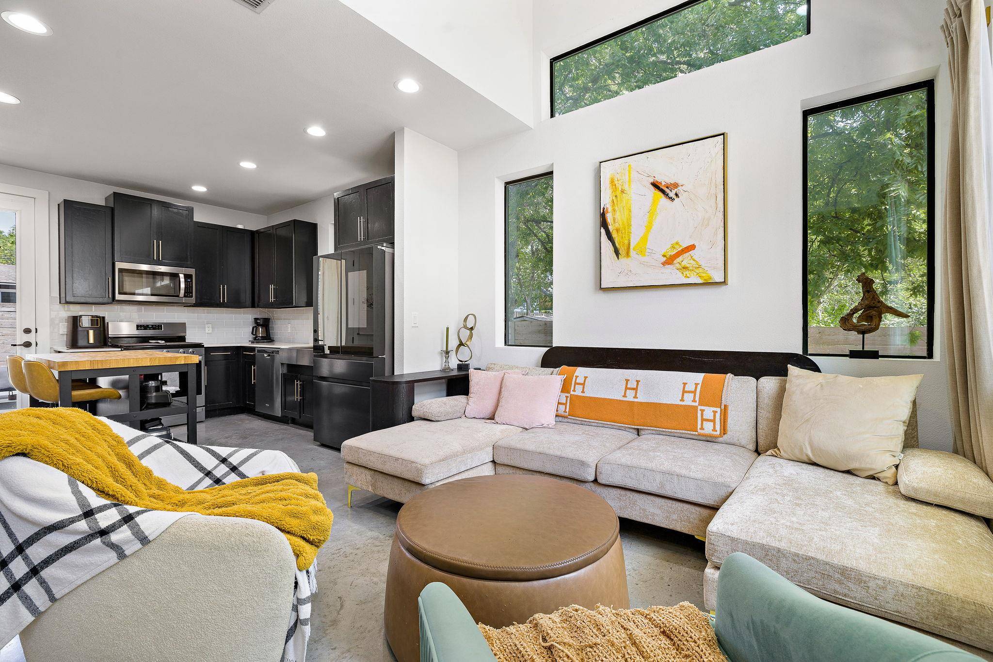 Austin, TX 78752,408 W Odell ST #2