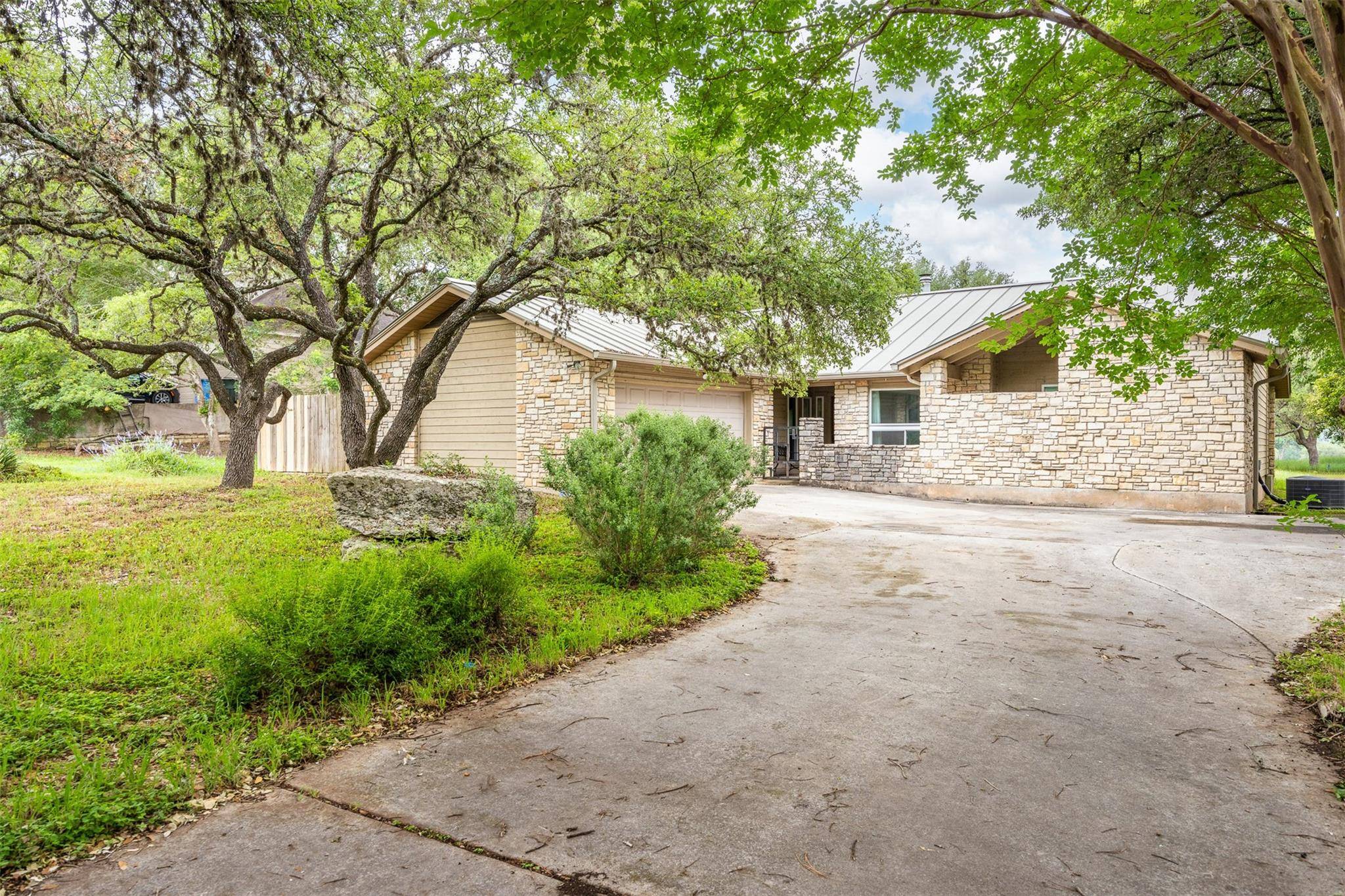 Wimberley, TX 78676,8 Brookhollow DR