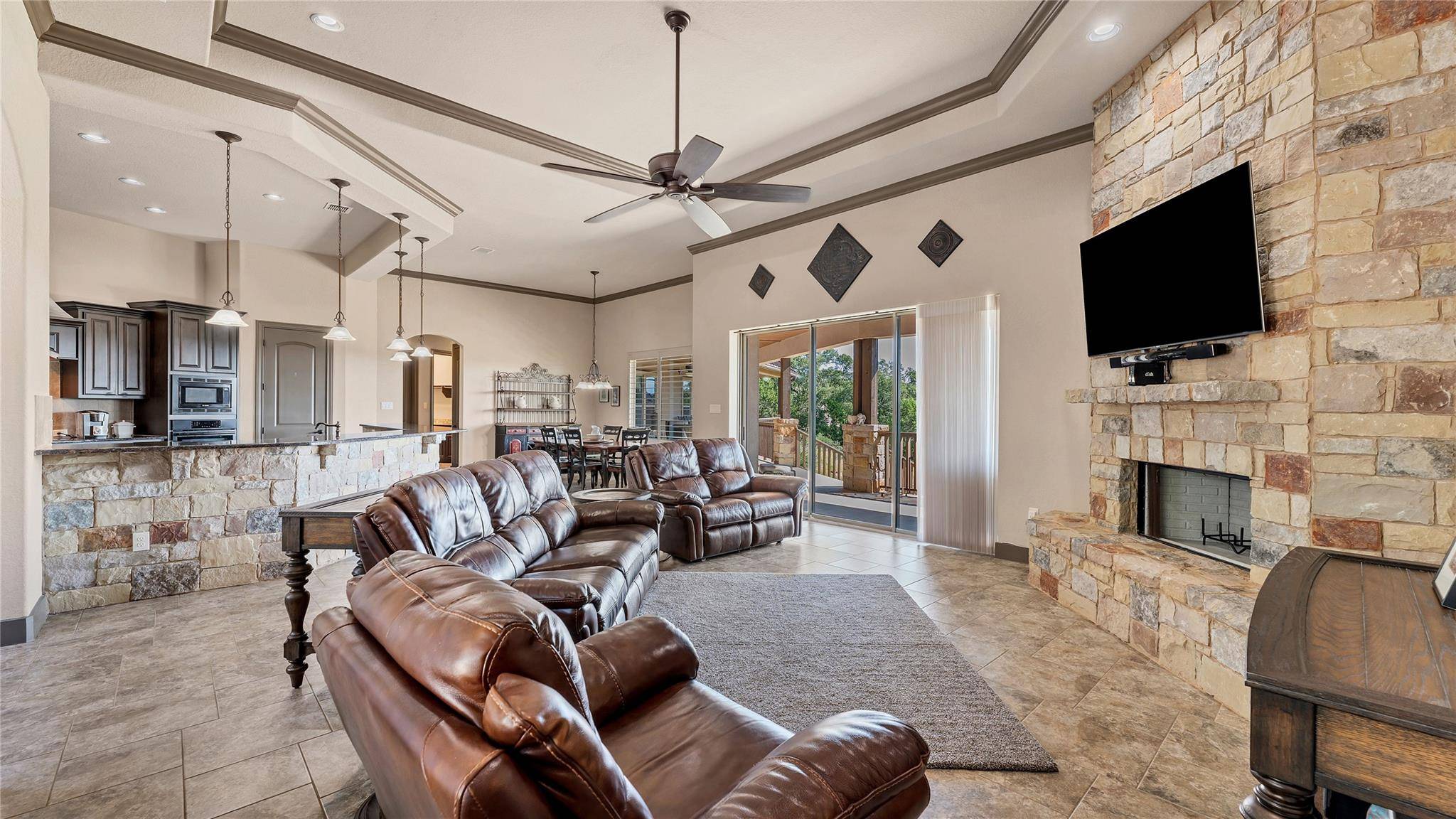New Braunfels, TX 78132,1337 Pinot Grigio