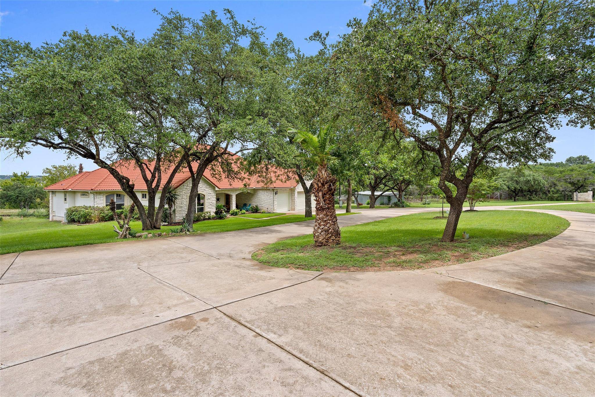 Spicewood, TX 78669,22658 Felicia DR
