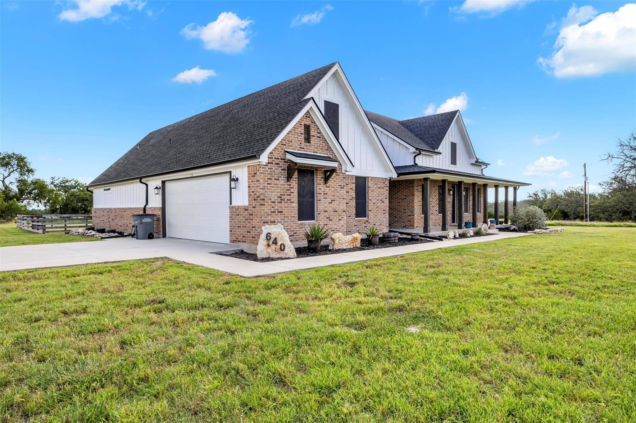 Lampasas, TX 76550,640 Blackbuck Ridge DR
