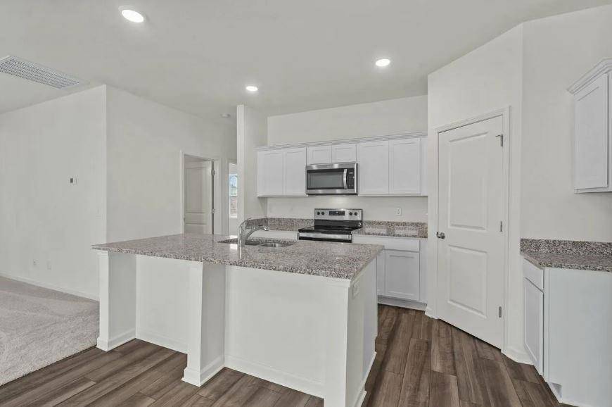 Hutto, TX 78634,308 Stonebrook DR