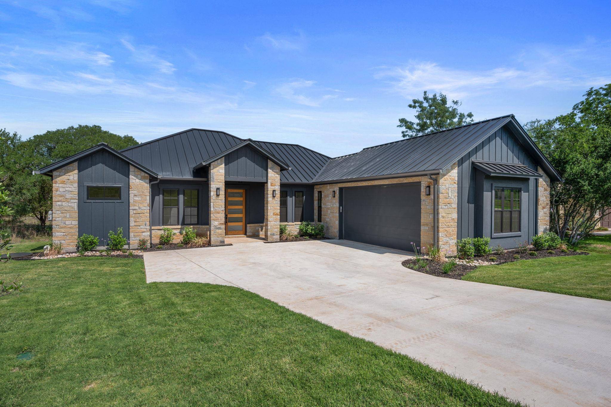 Horseshoe Bay, TX 78657,310 Apache Tears