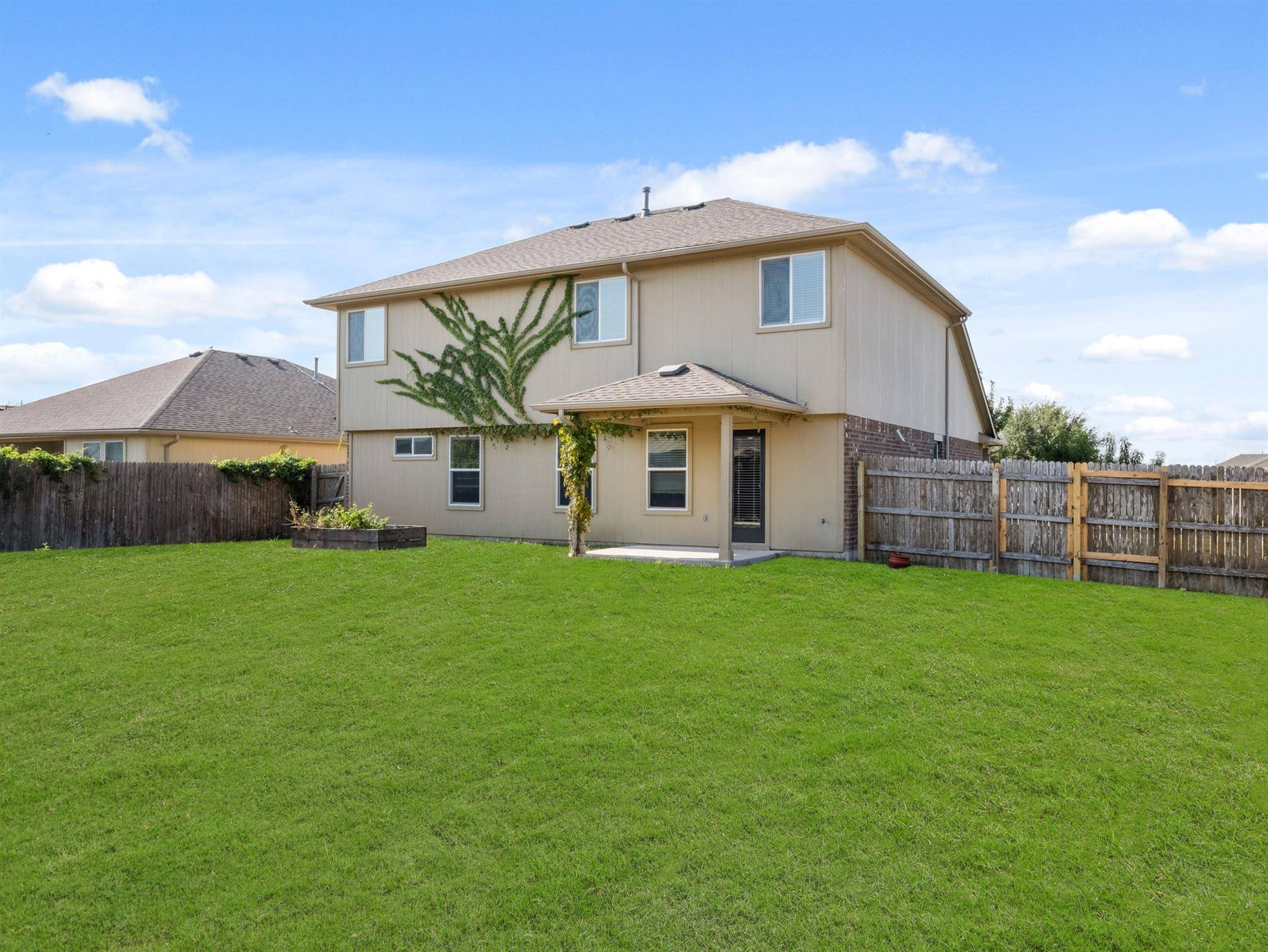 Hutto, TX 78634,303 Camellia DR