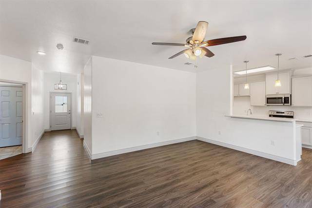 Granite Shoals, TX 78654,111 E Mesquite DR