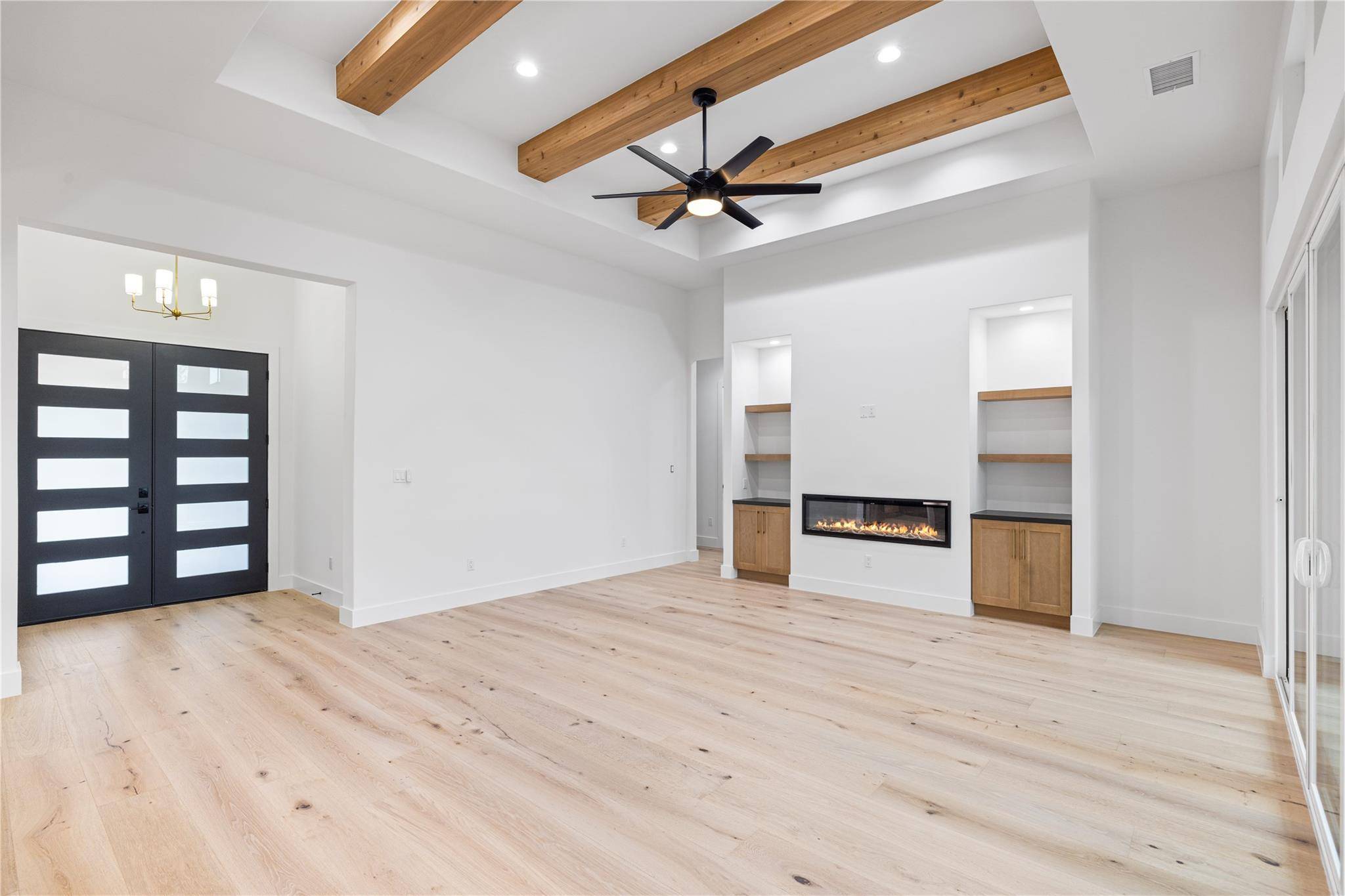 Fredericksburg, TX 78624,113 Stoneledge DR