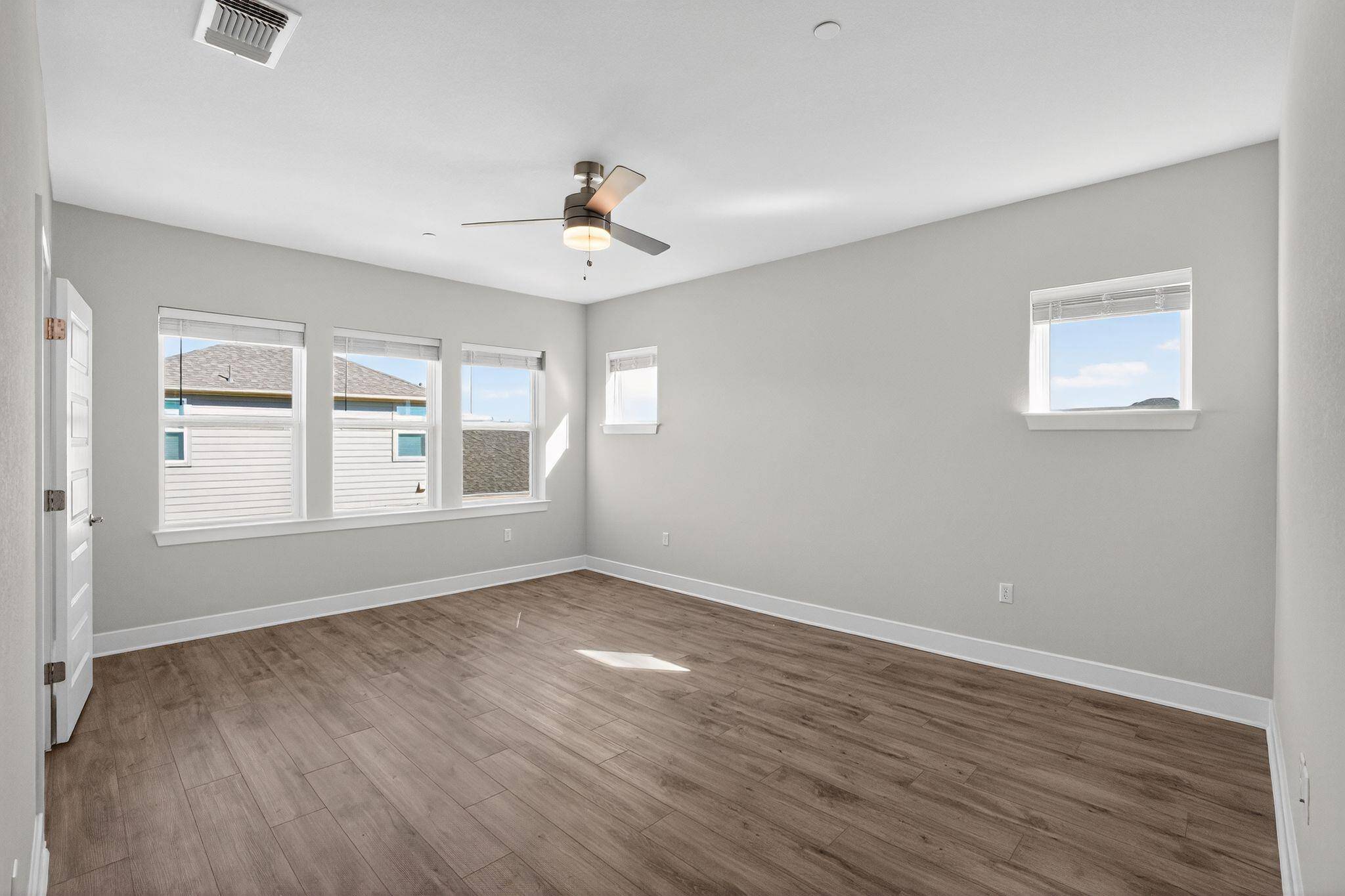 Hutto, TX 78634,213 Flowers Ave