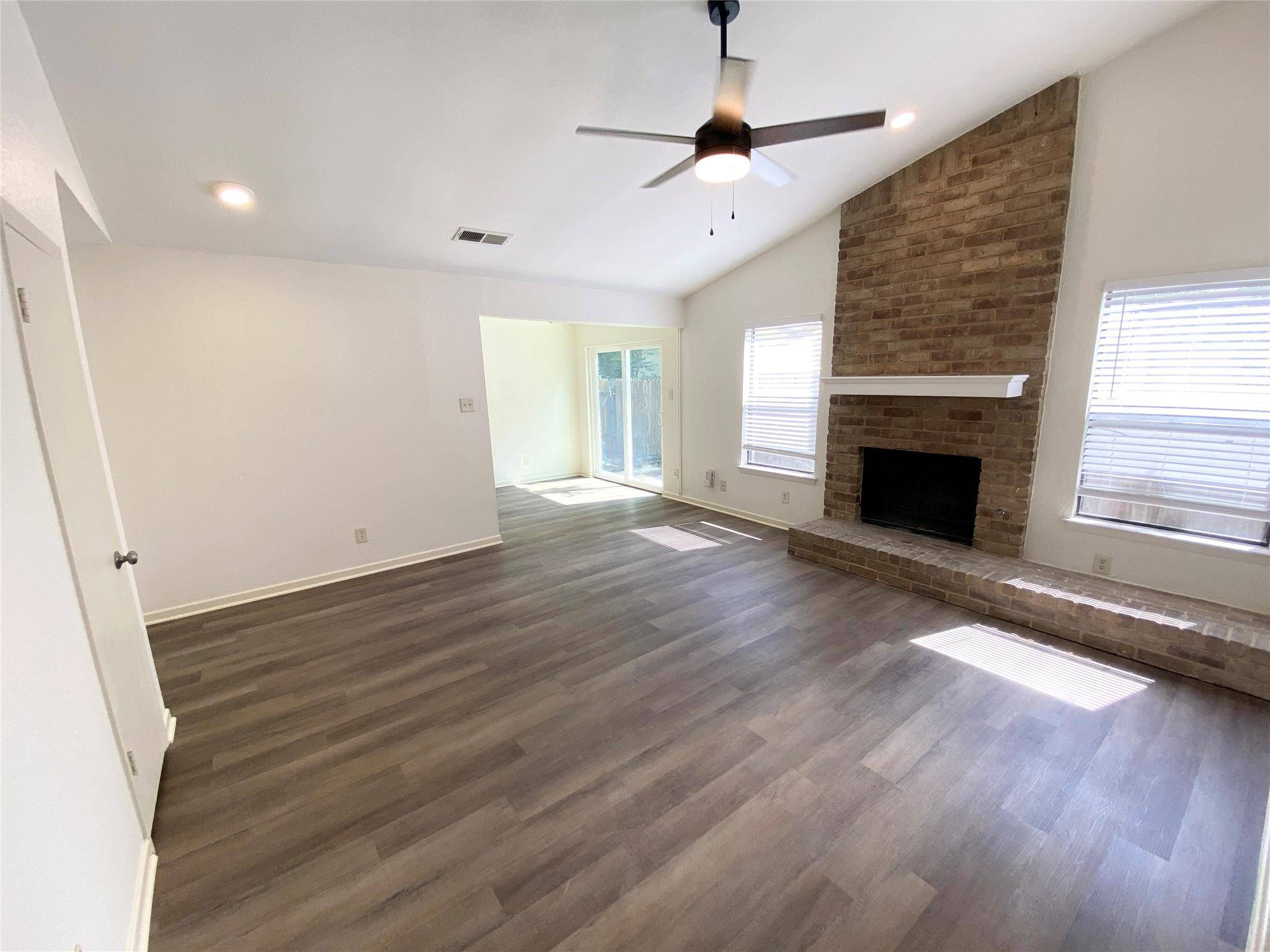 Round Rock, TX 78681,1103 Westwood DR #A