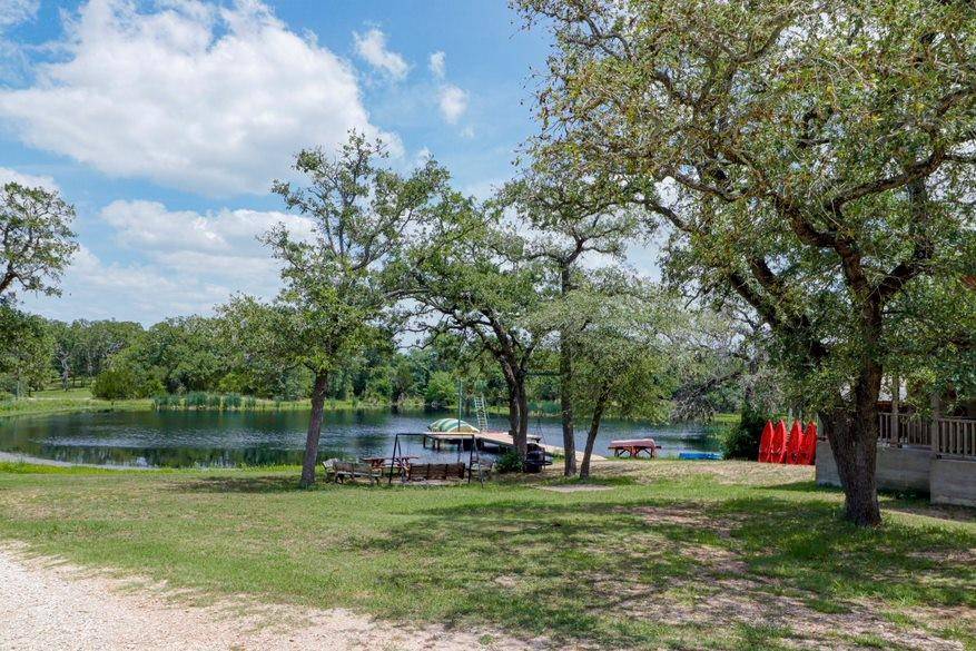 West Point, TX 78963,1443 Makinson RD