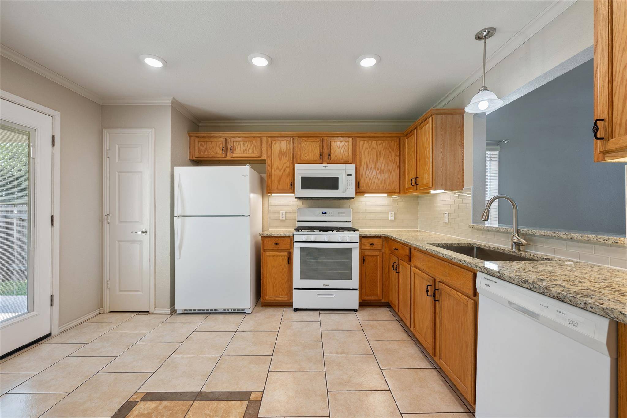 Austin, TX 78748,11904 Johnny Weismuller LN #7