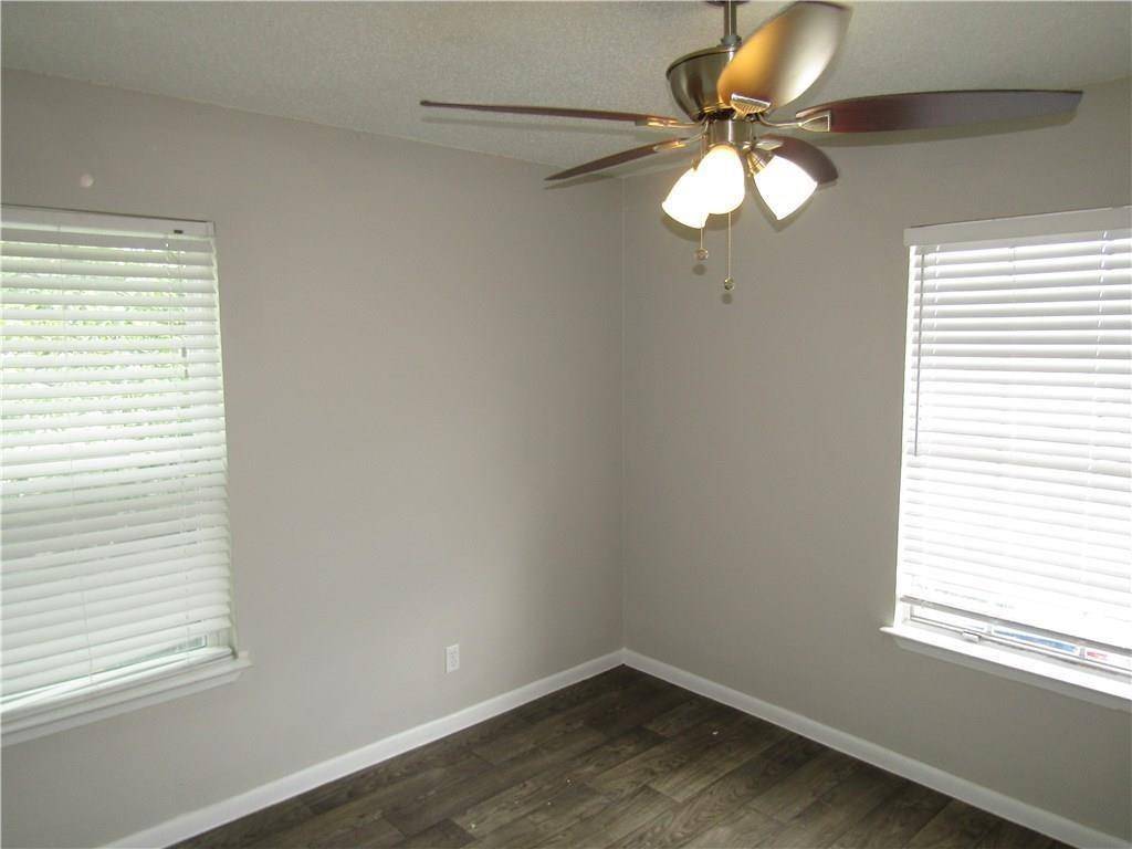 Austin, TX 78757,1915 Hearthstone &#183;&#183; DR #1