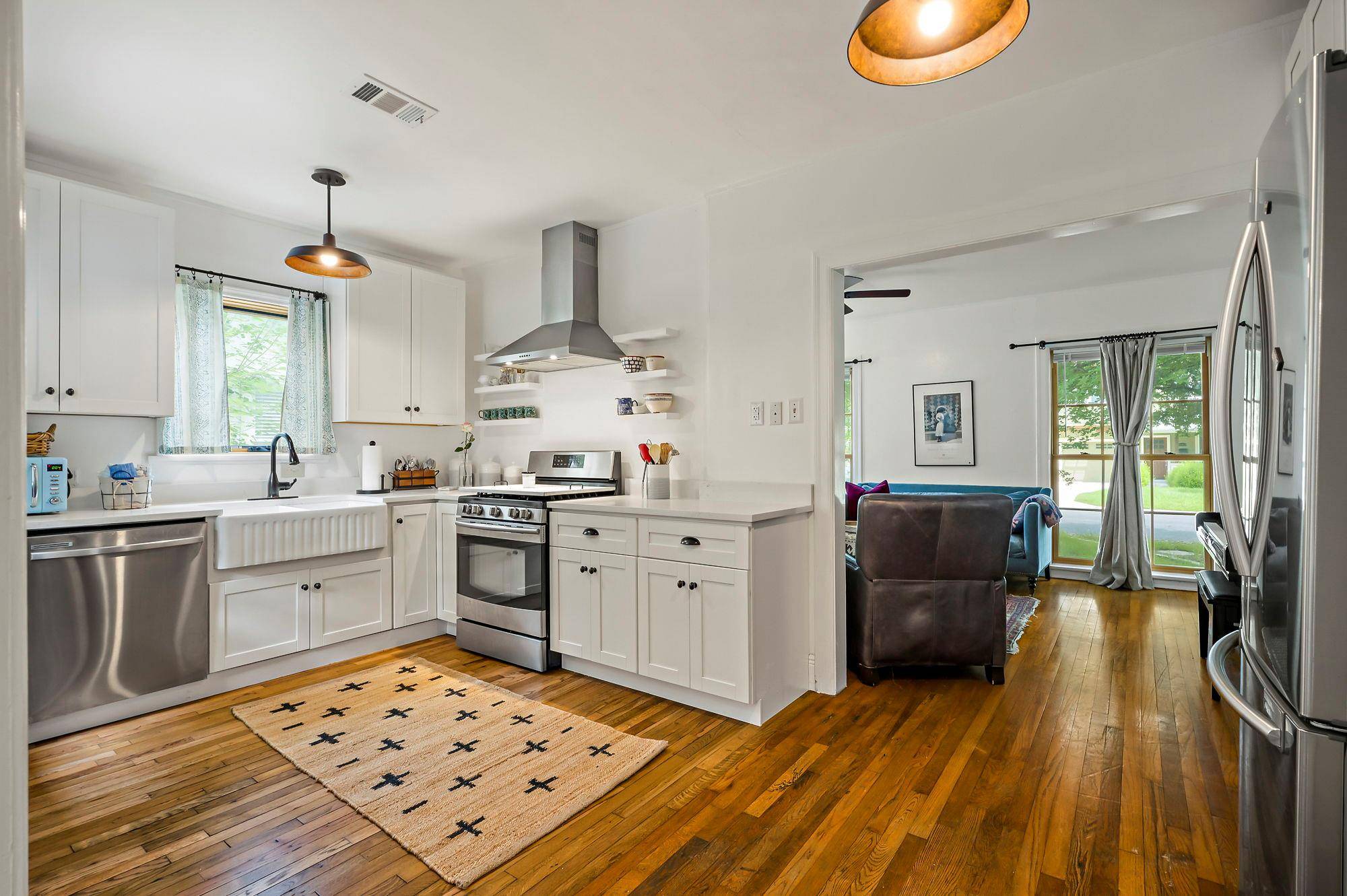 Austin, TX 78751,407 Zennia ST