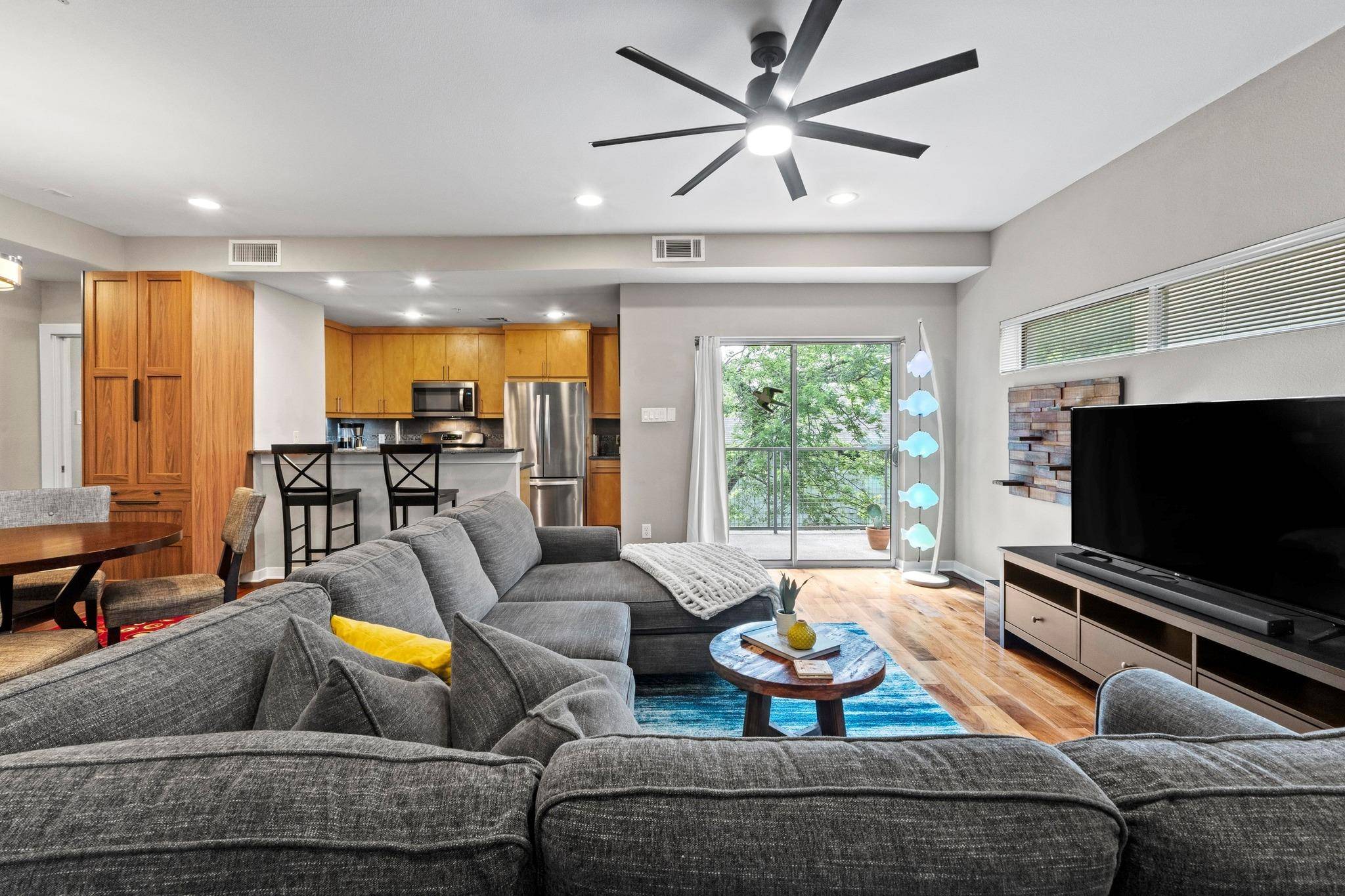 Austin, TX 78752,503 Swanee DR #11