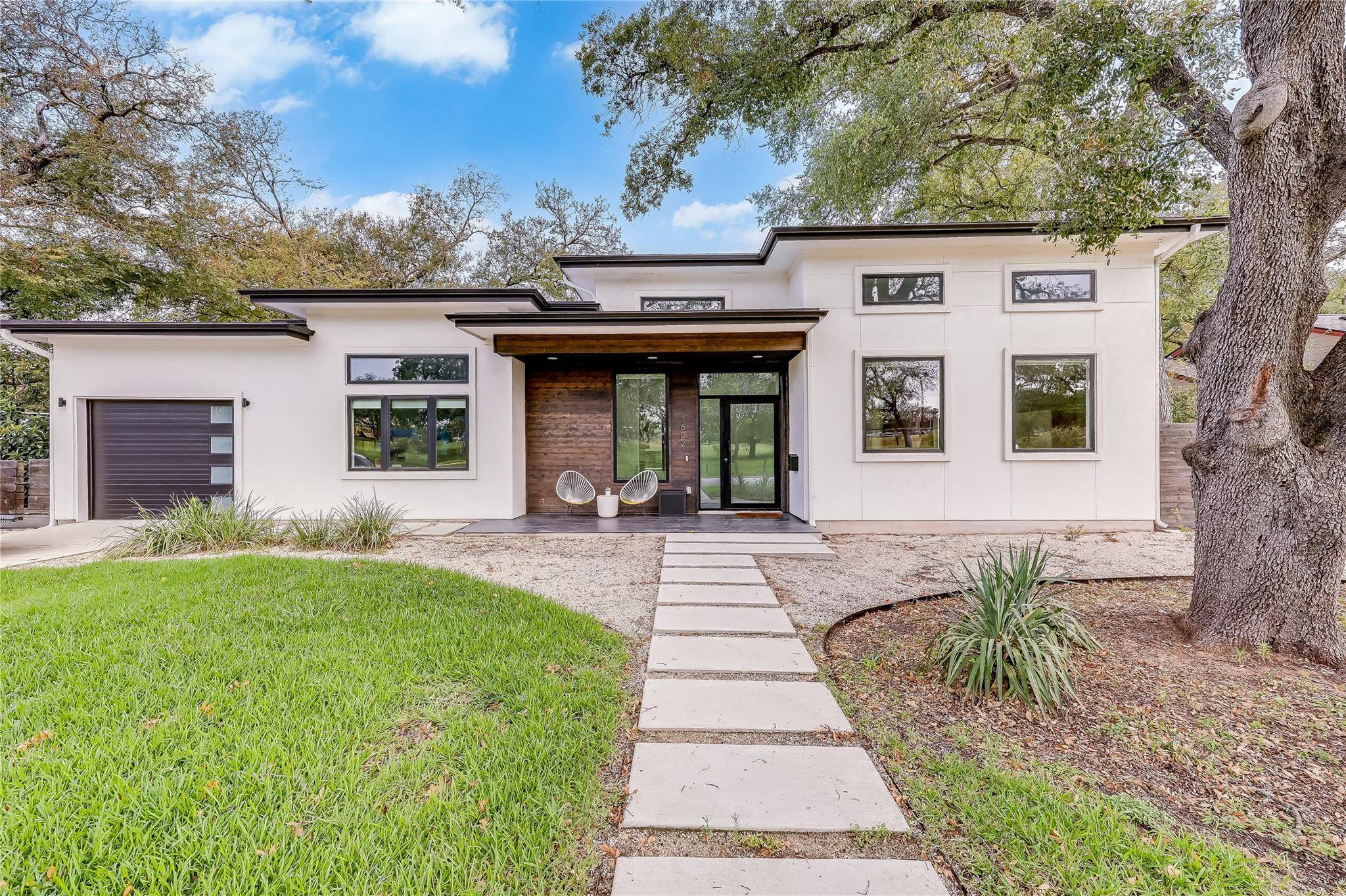 Austin, TX 78722,1602 Wilshire BLVD