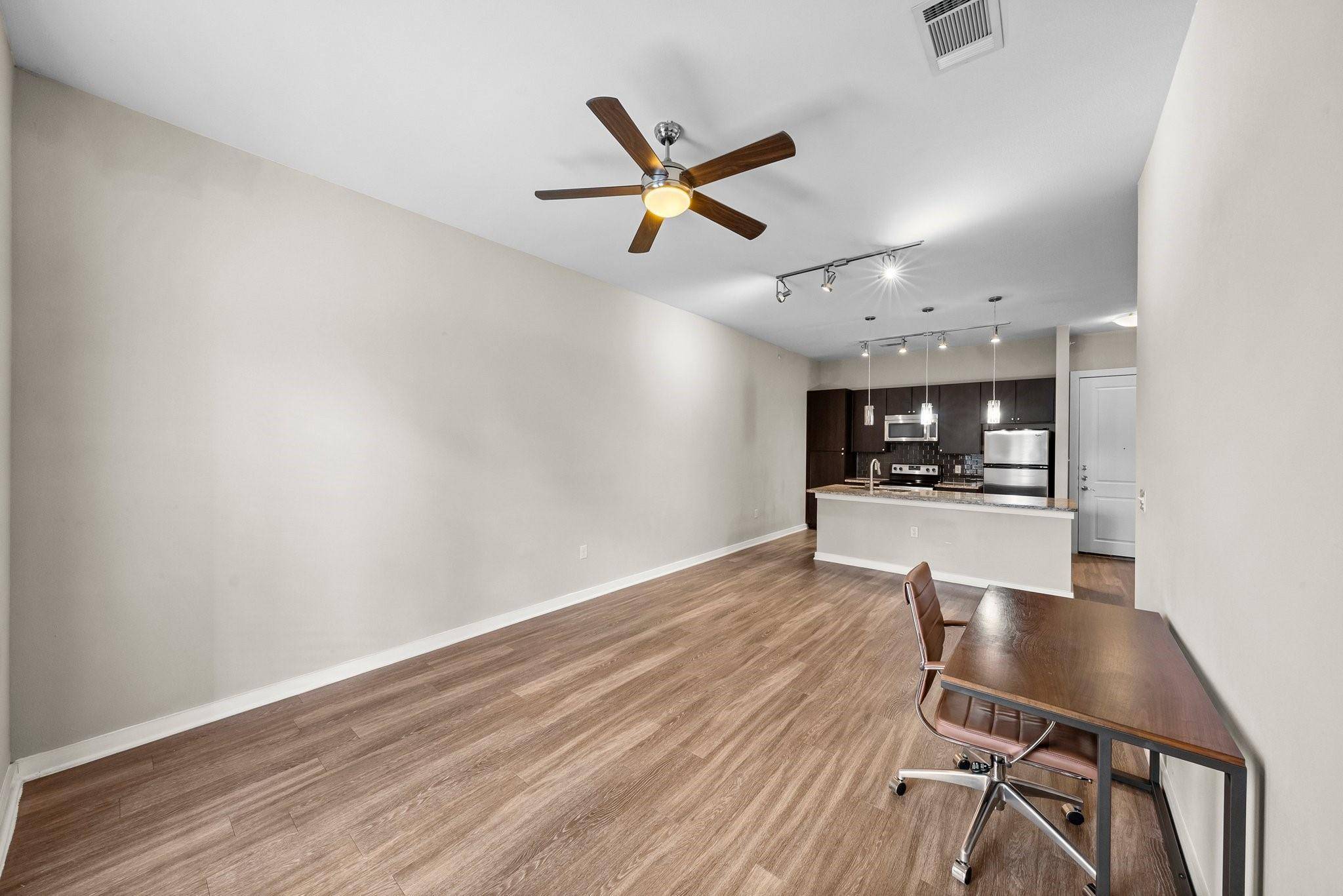 Austin, TX 78704,1900 Barton Springs RD #2046