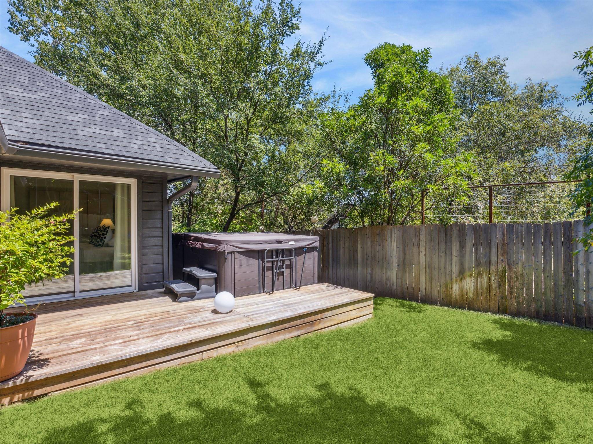 Austin, TX 78731,3911 Dry Creek DR