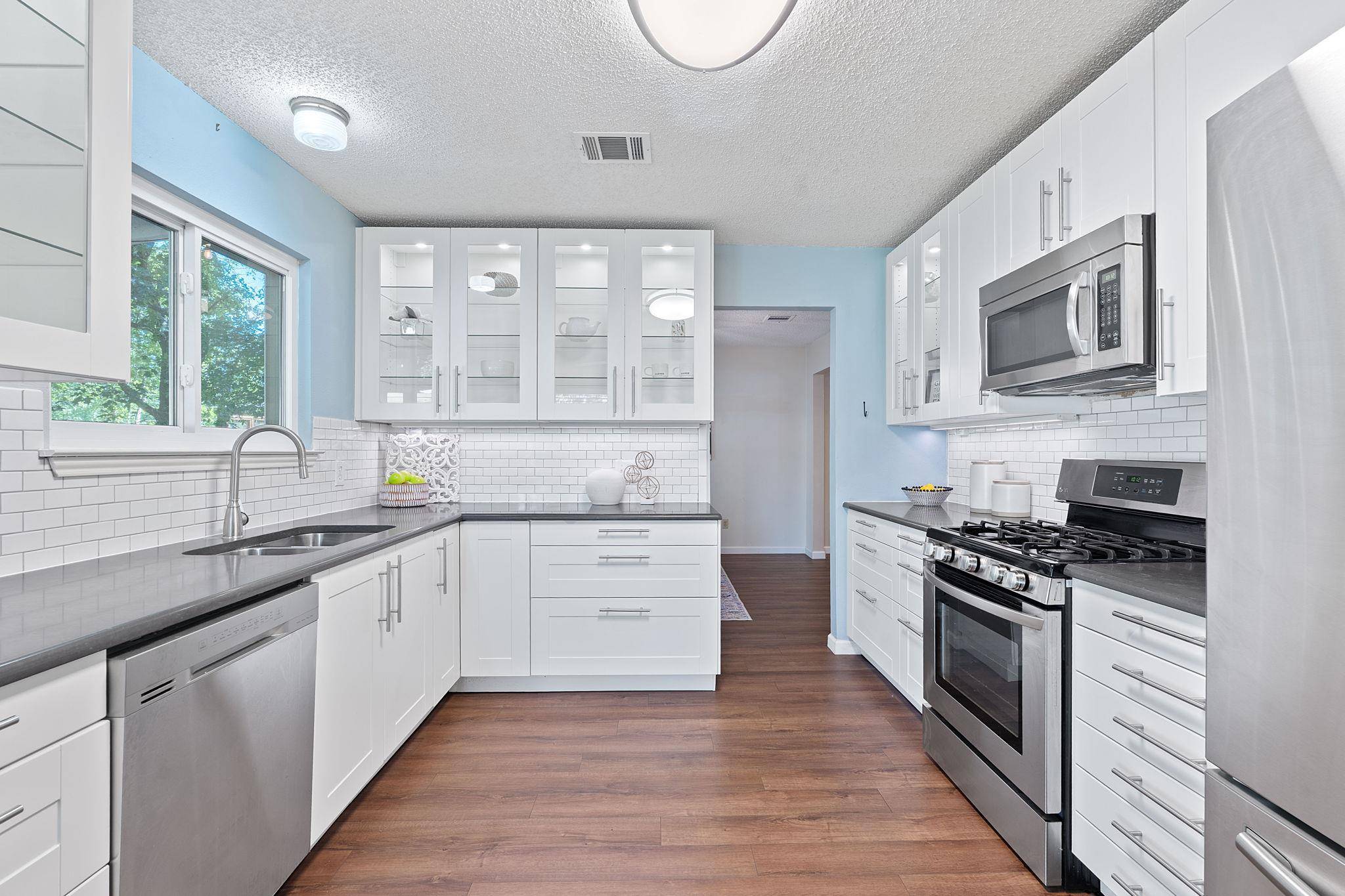 Austin, TX 78745,8206 Avocet DR
