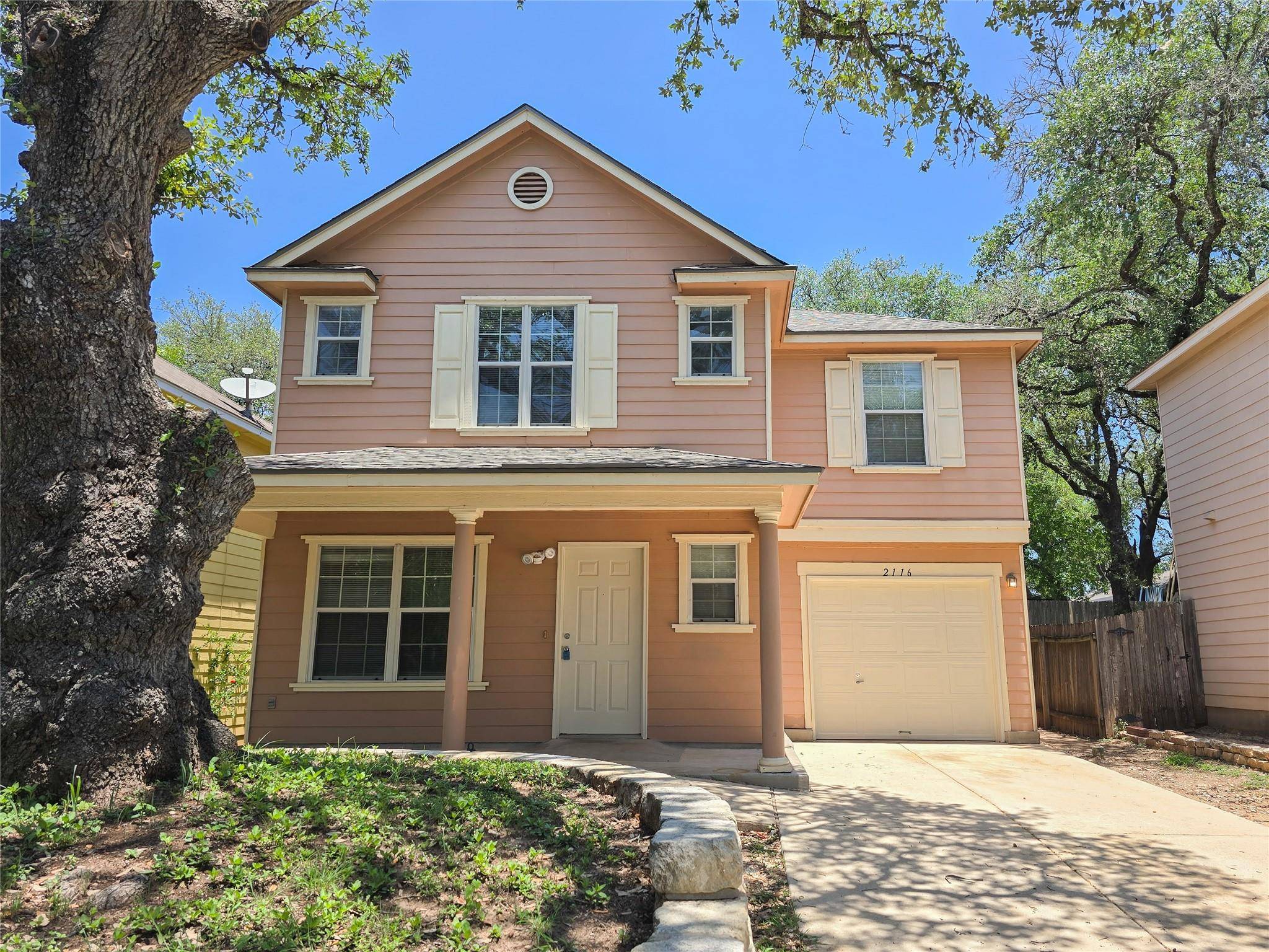 Austin, TX 78744,2116 Nogales TRL