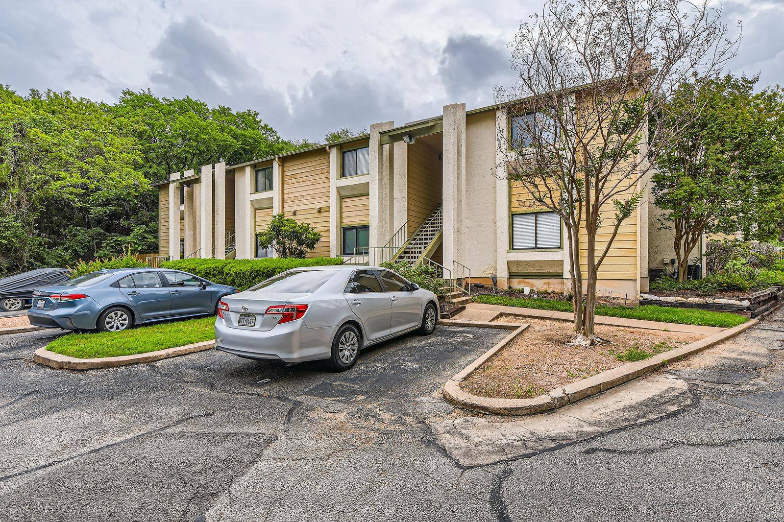 Austin, TX 78759,9100 Mountain Ridge DR #106