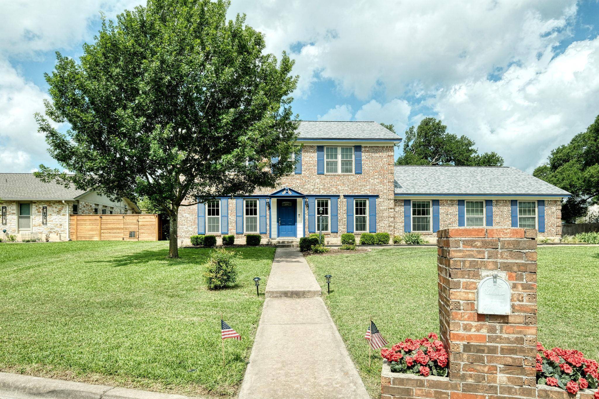 Round Rock, TX 78681,1604 W Creek LOOP