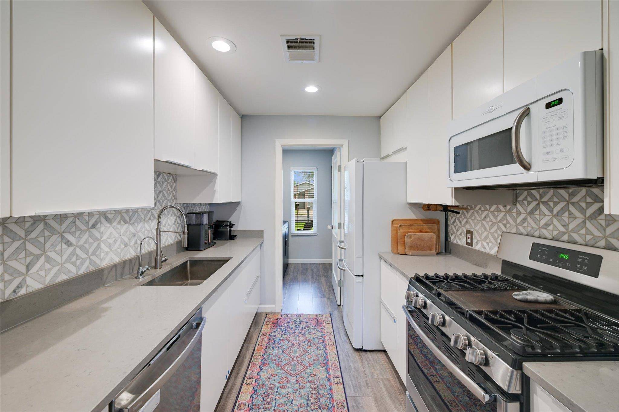 Austin, TX 78758,11105 Jordan LN