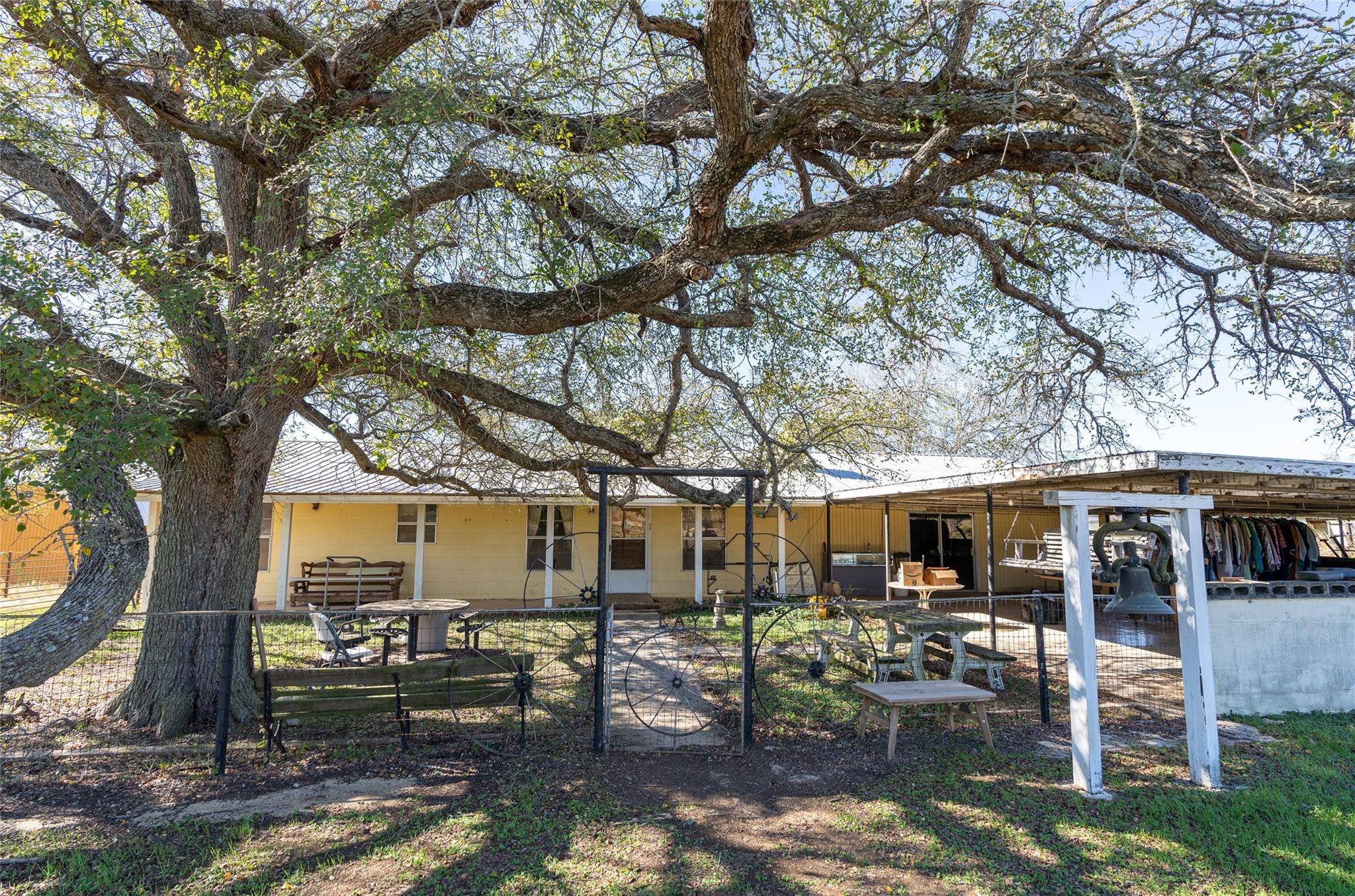 Lockhart, TX 78644,3200 Cattlemens ROW