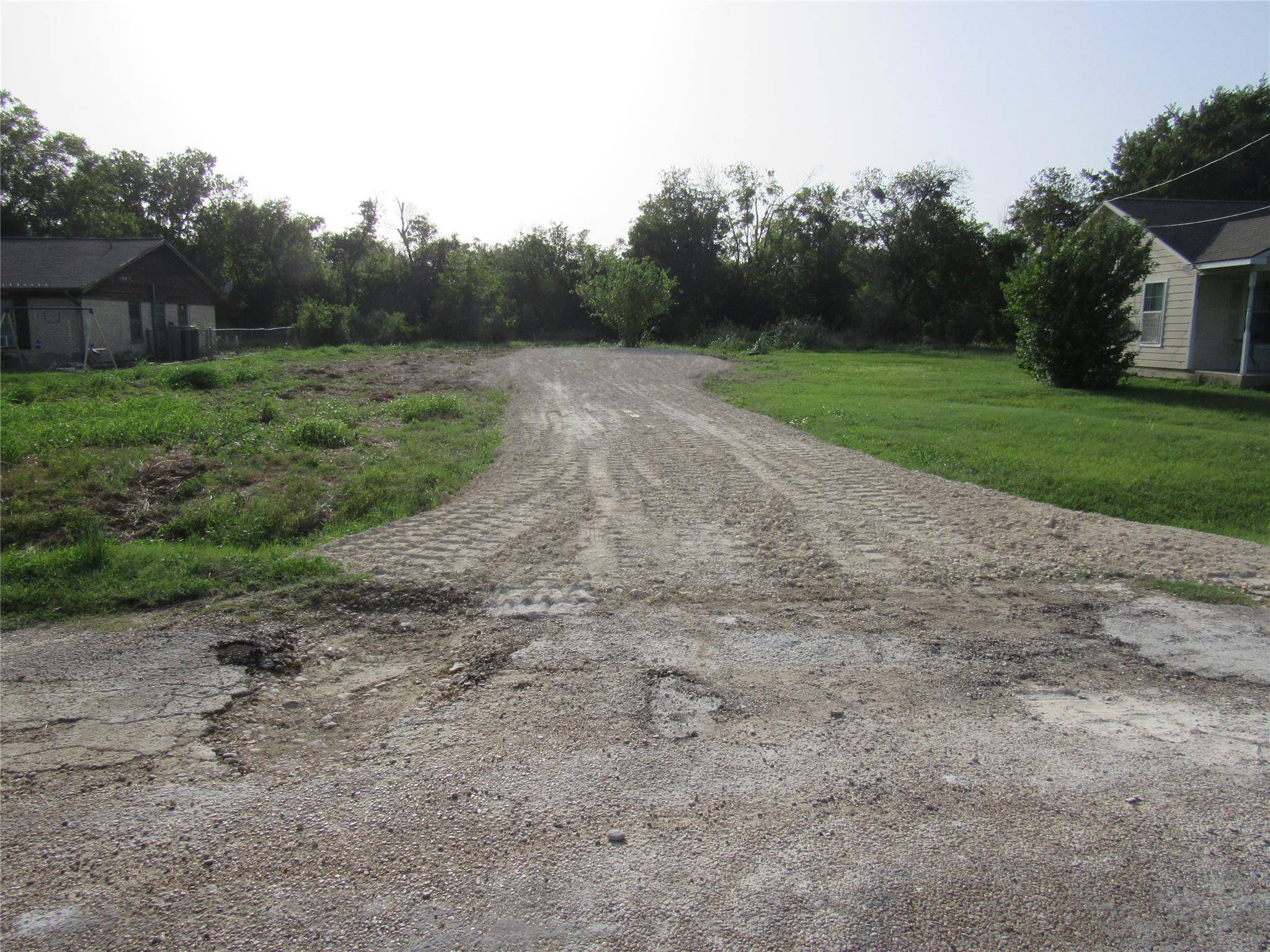 Holland, TX 76534,313 N Front ST