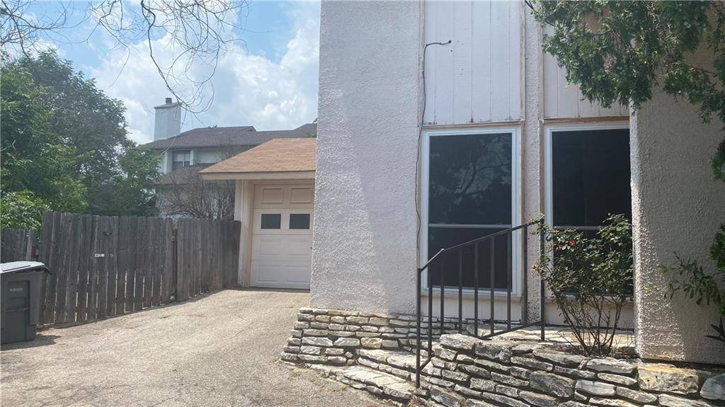 Austin, TX 78731,6900 Hart LN #D