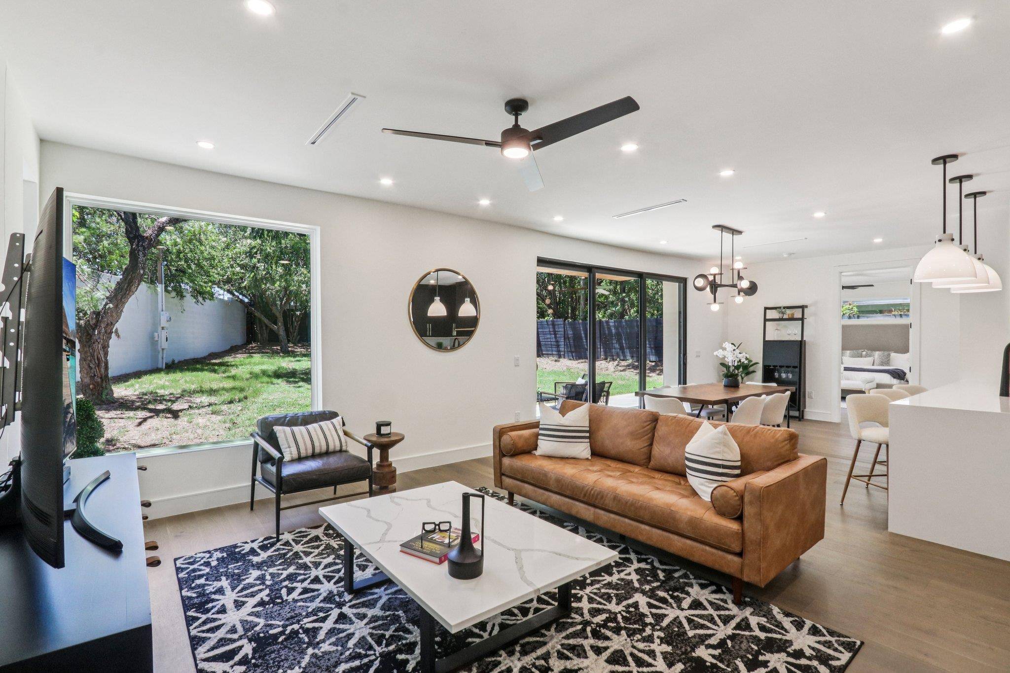 Austin, TX 78757,5700 Louise LN