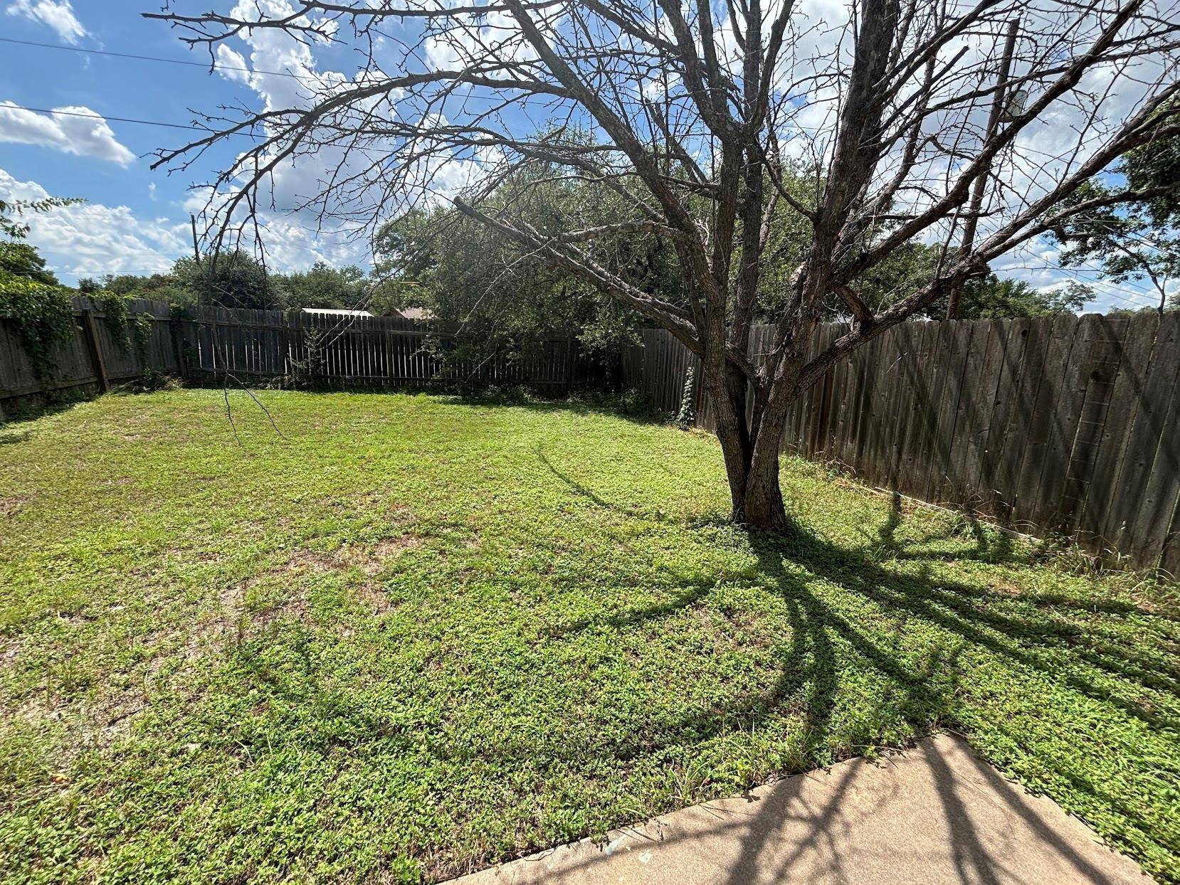 Austin, TX 78729,13308 Saddlebrook TRL #B