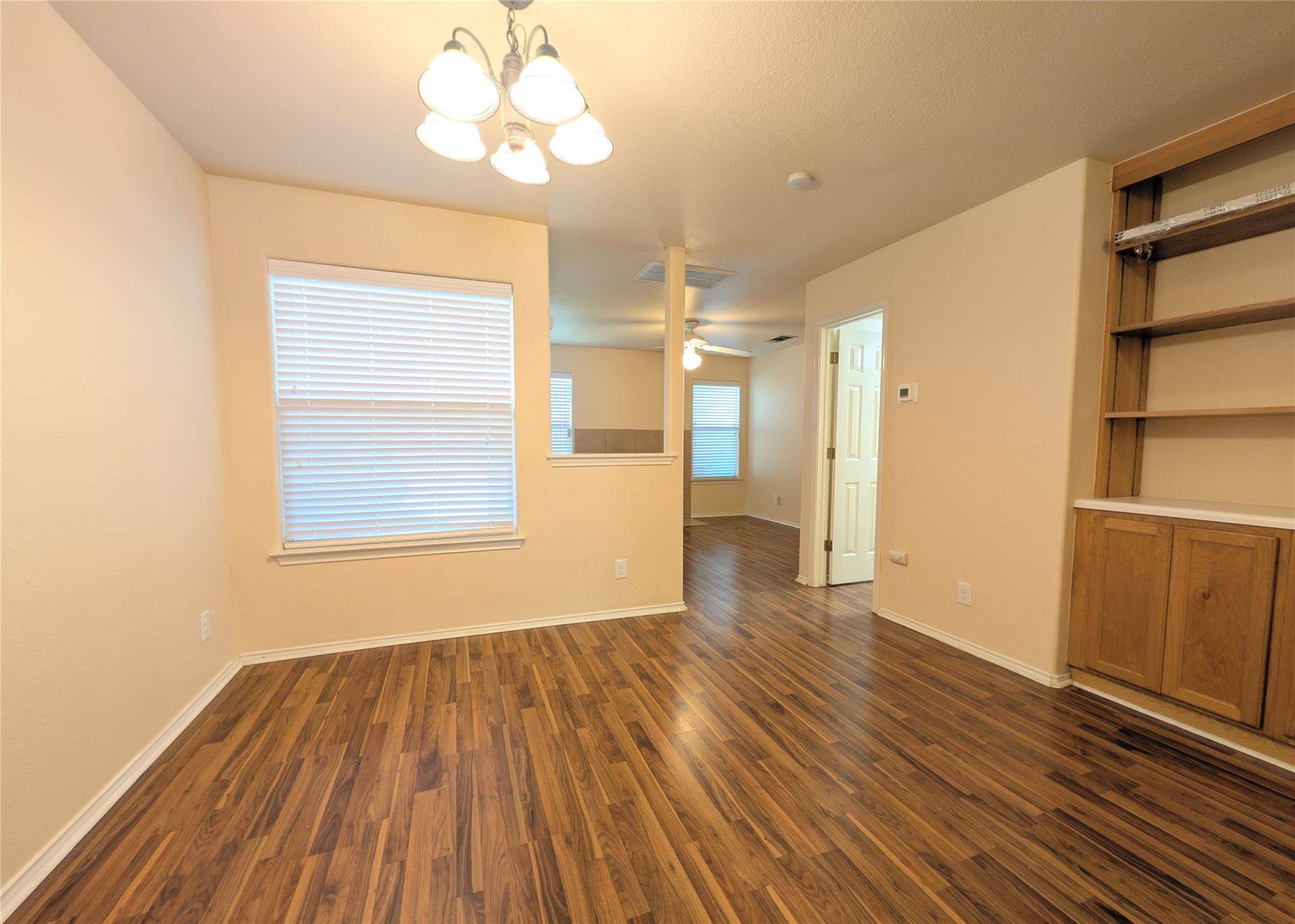 Austin, TX 78729,8816 Schick RD #C
