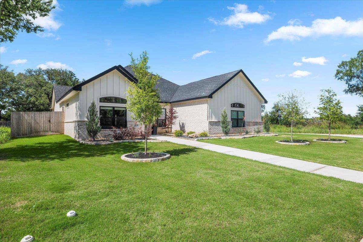 Salado, TX 76571,813 Eagle Heights DR
