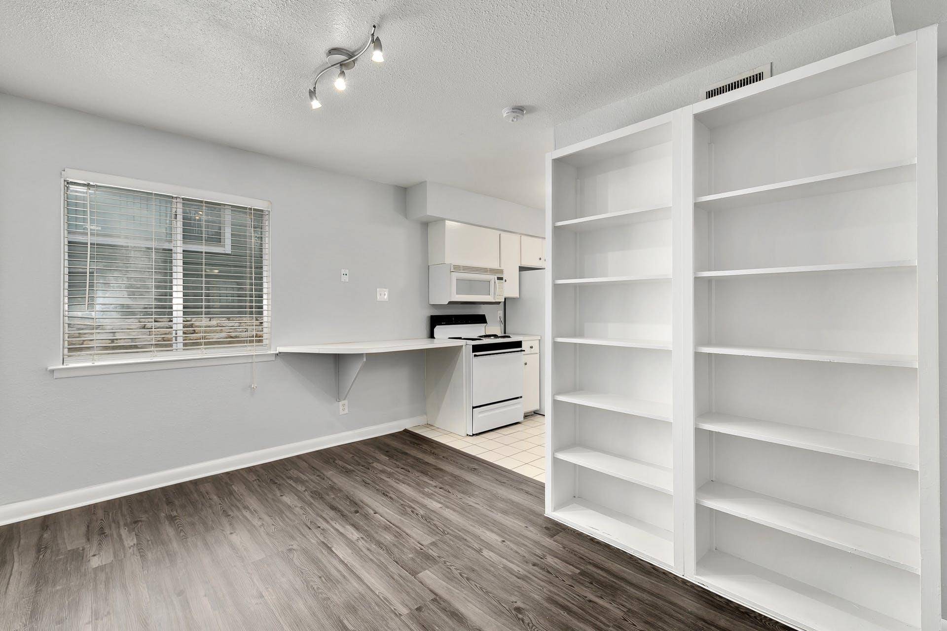 Austin, TX 78705,2408 Longview ST #113