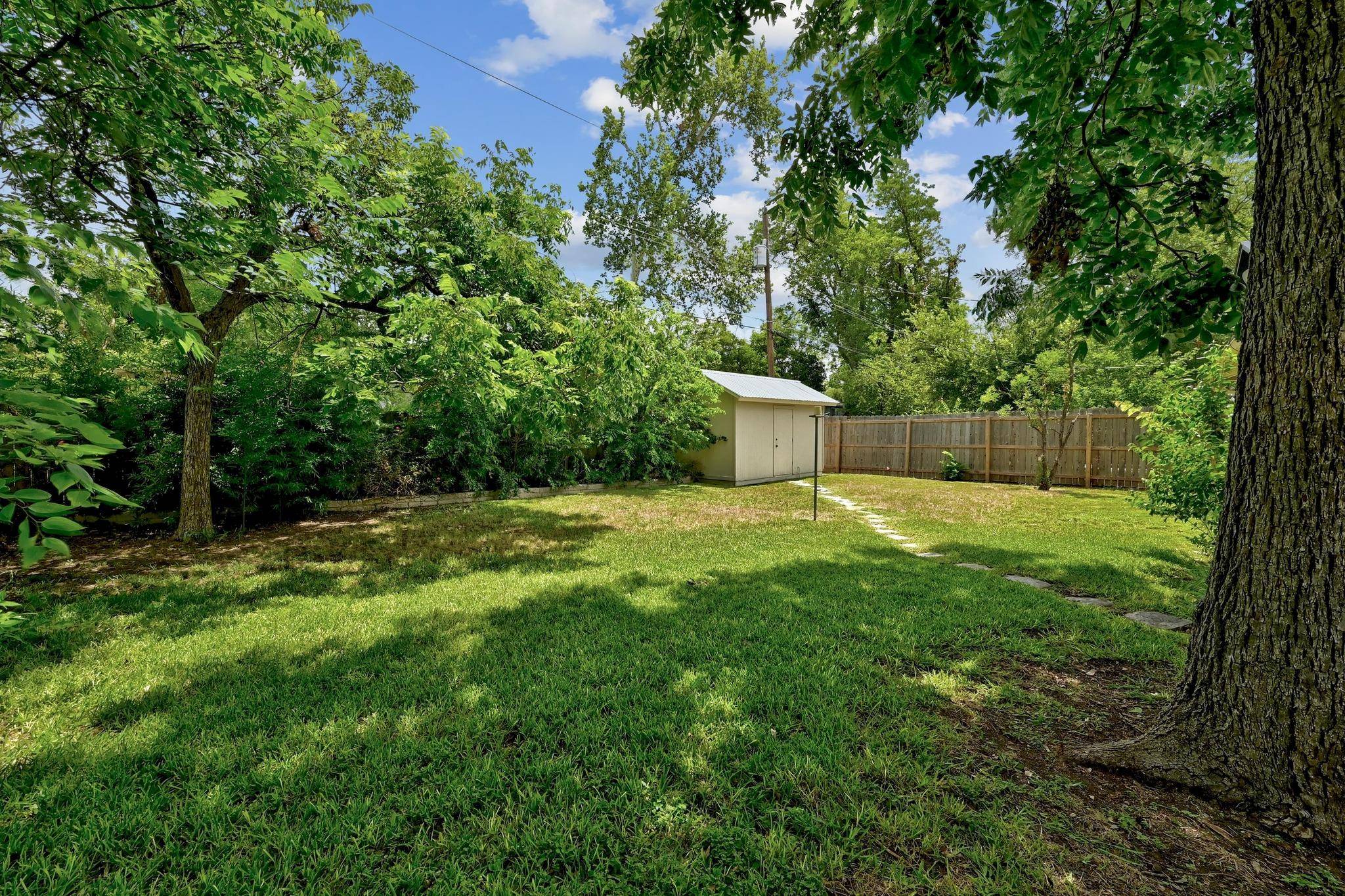Austin, TX 78757,3012 Hunt TRL