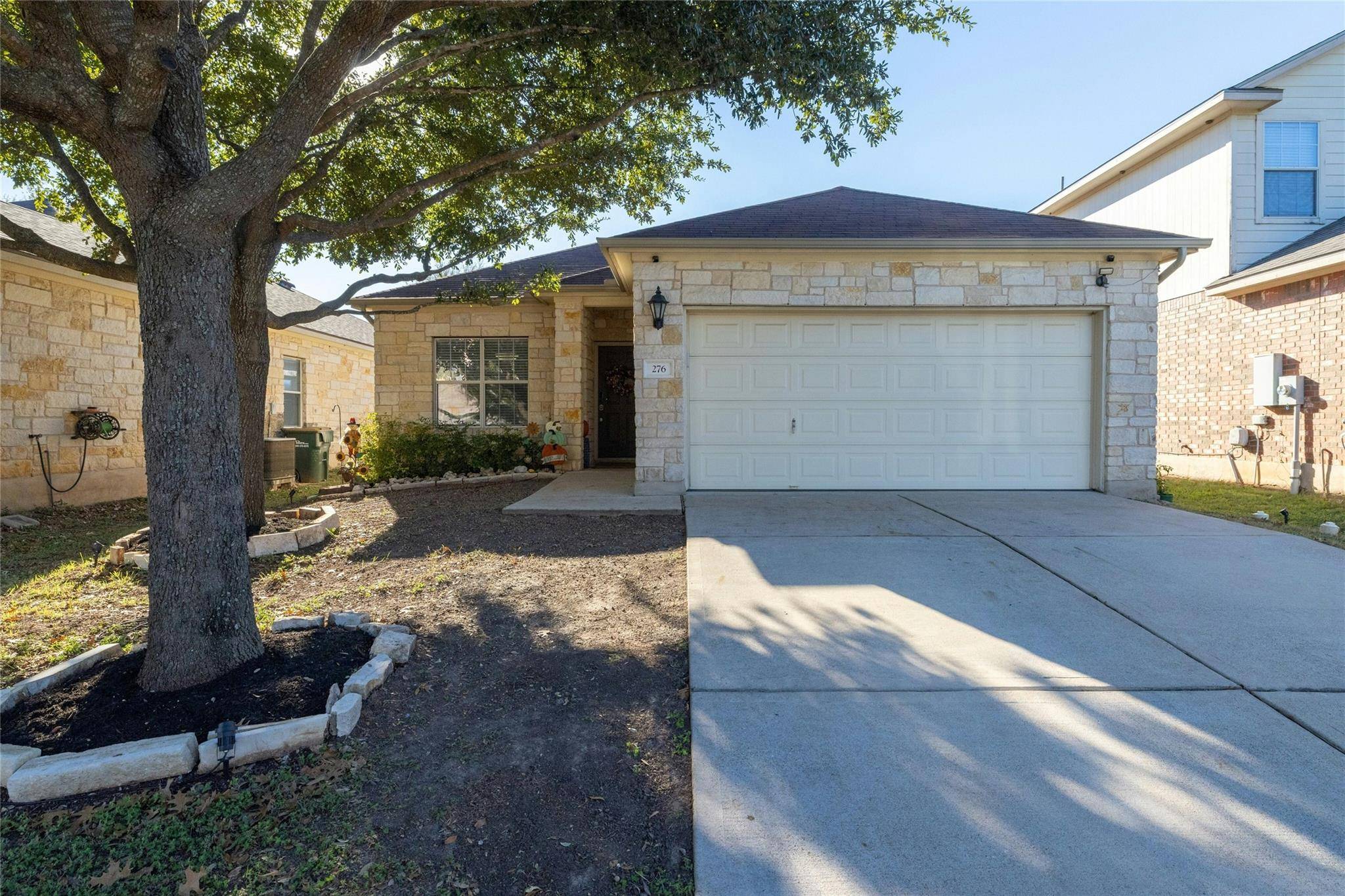 Leander, TX 78641,276 Housefinch LOOP