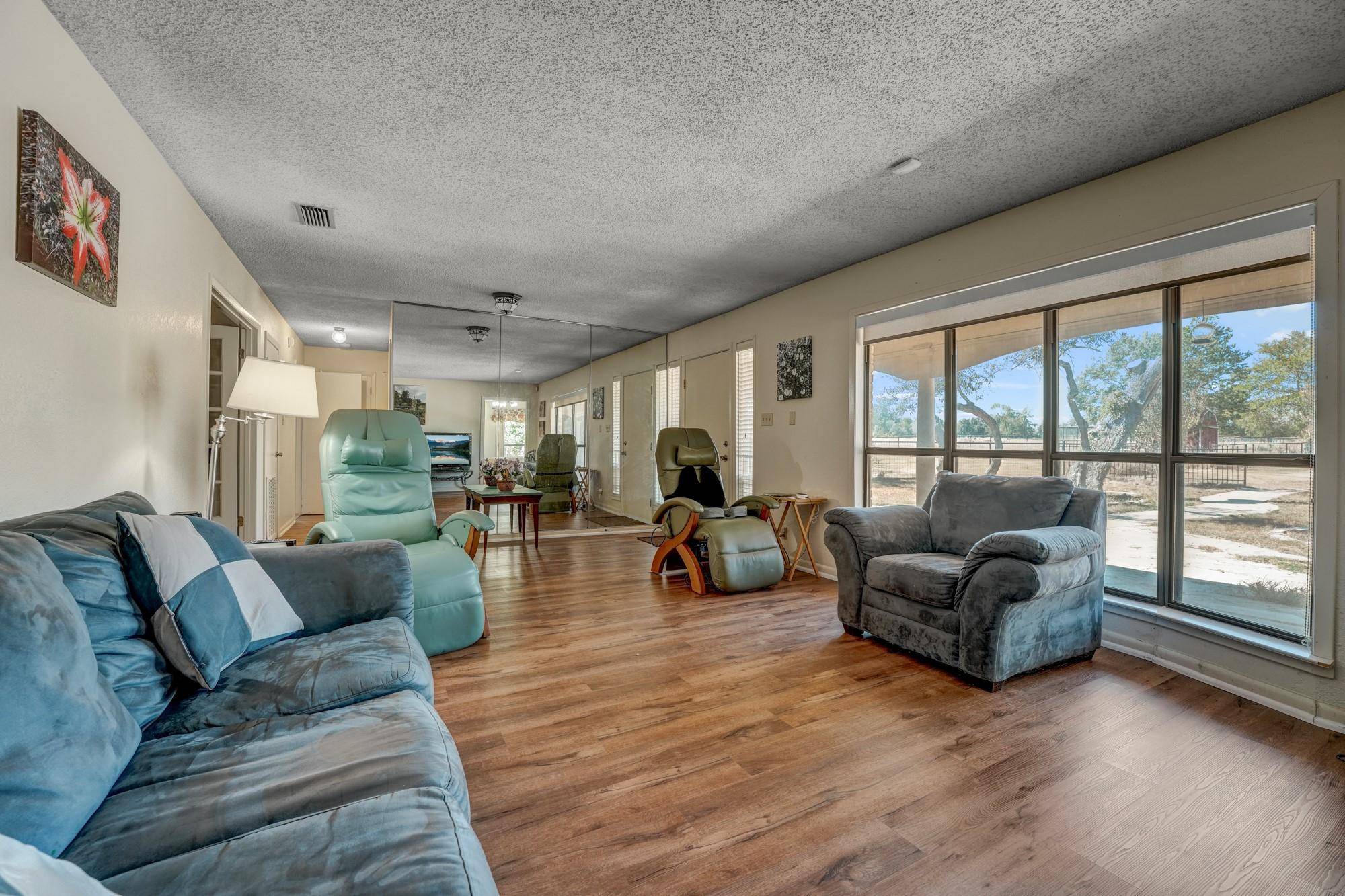 Liberty Hill, TX 78642,2650 County Road 204