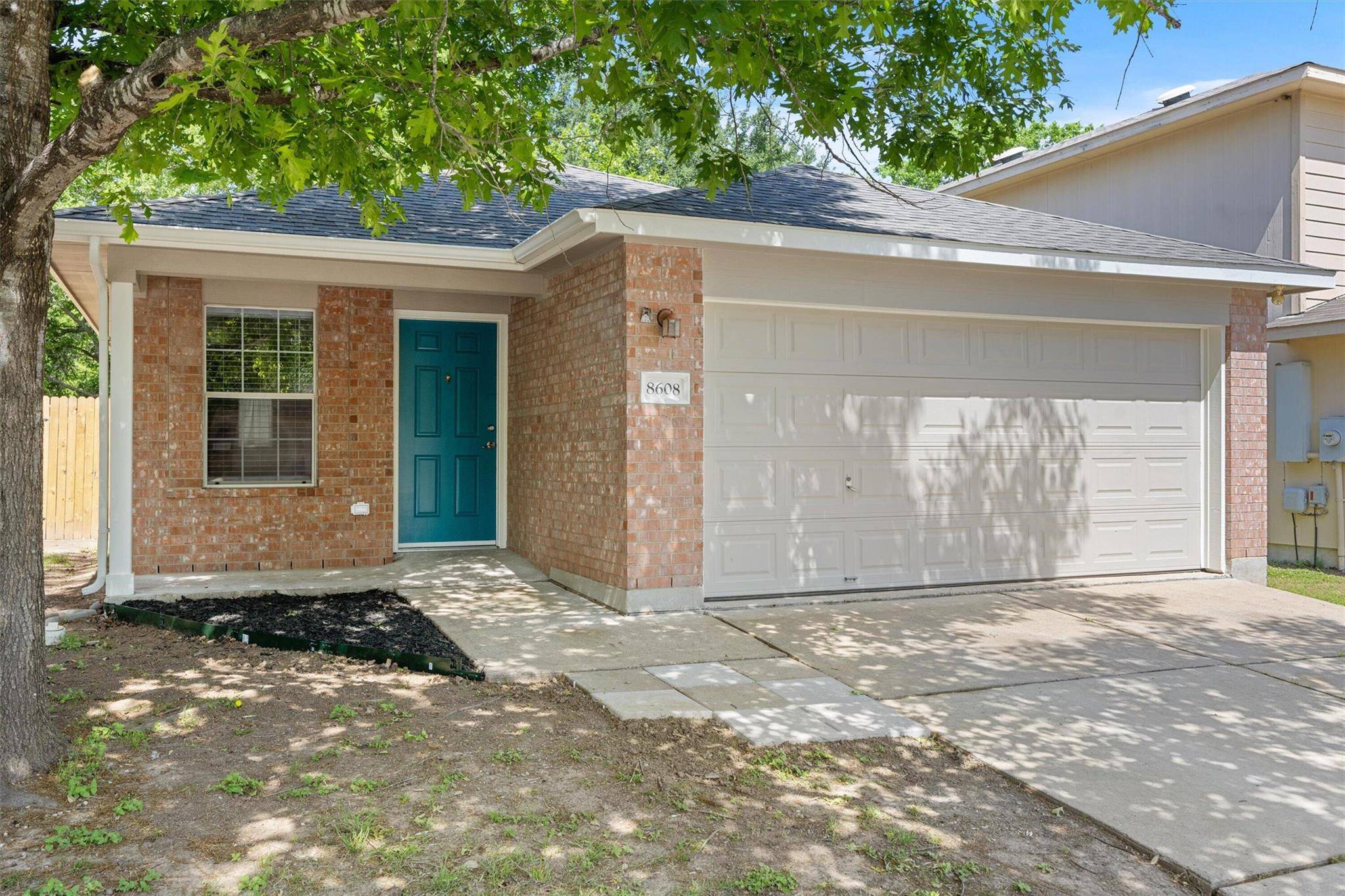 Austin, TX 78748,8608 Dittmar Oaks DR