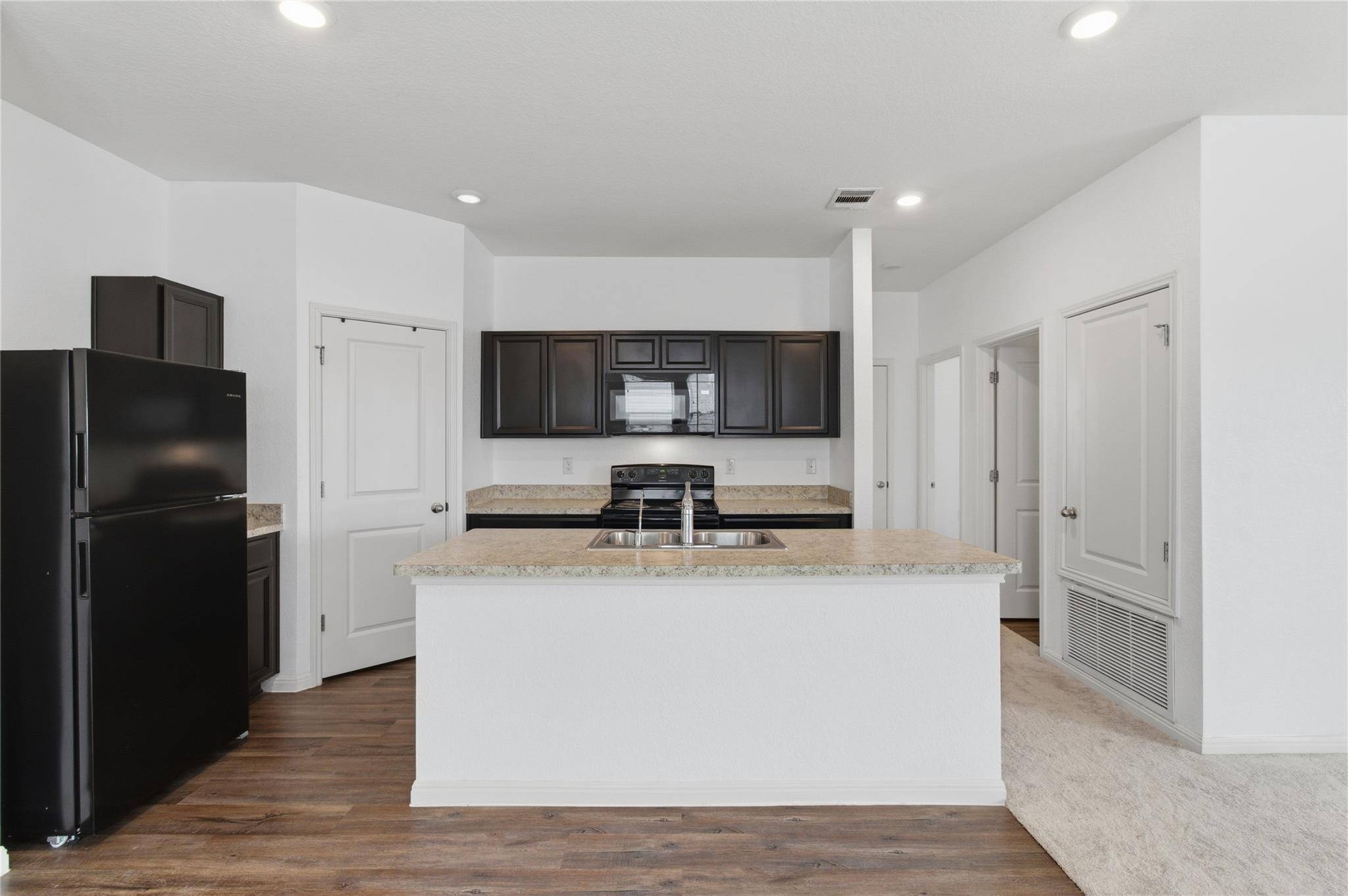 Kyle, TX 78640,211 Shiro DR