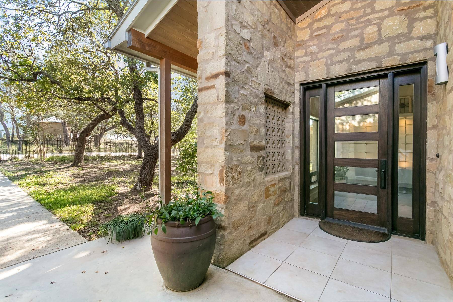 Fredericksburg, TX 78624,165 Highridge LN
