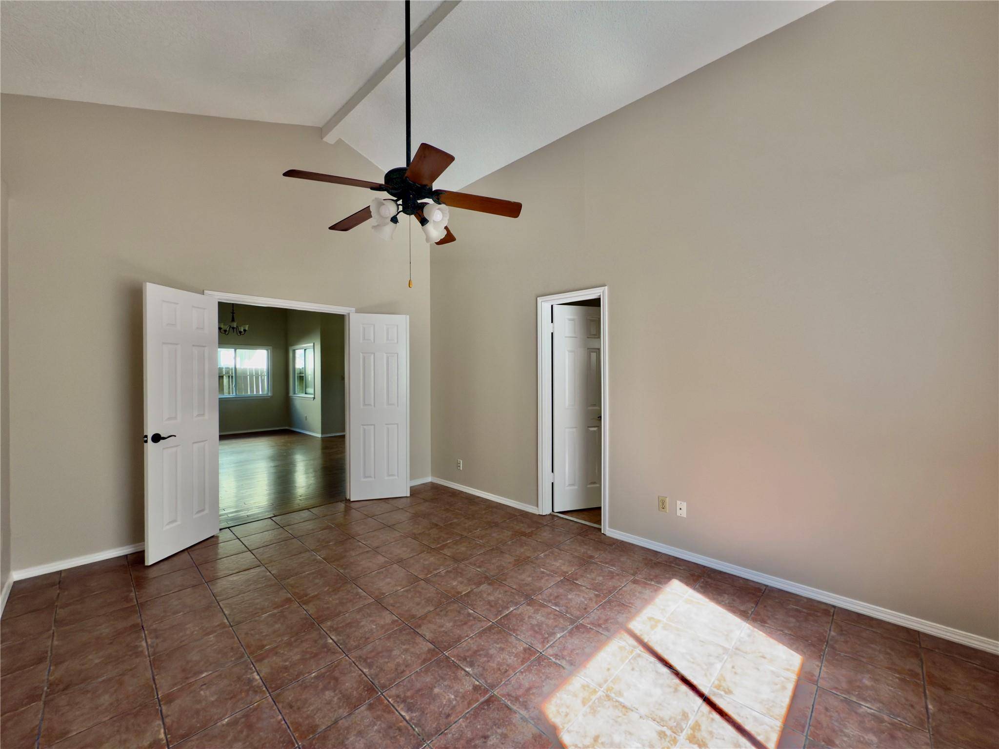 Austin, TX 78727,6400 Jennings DR