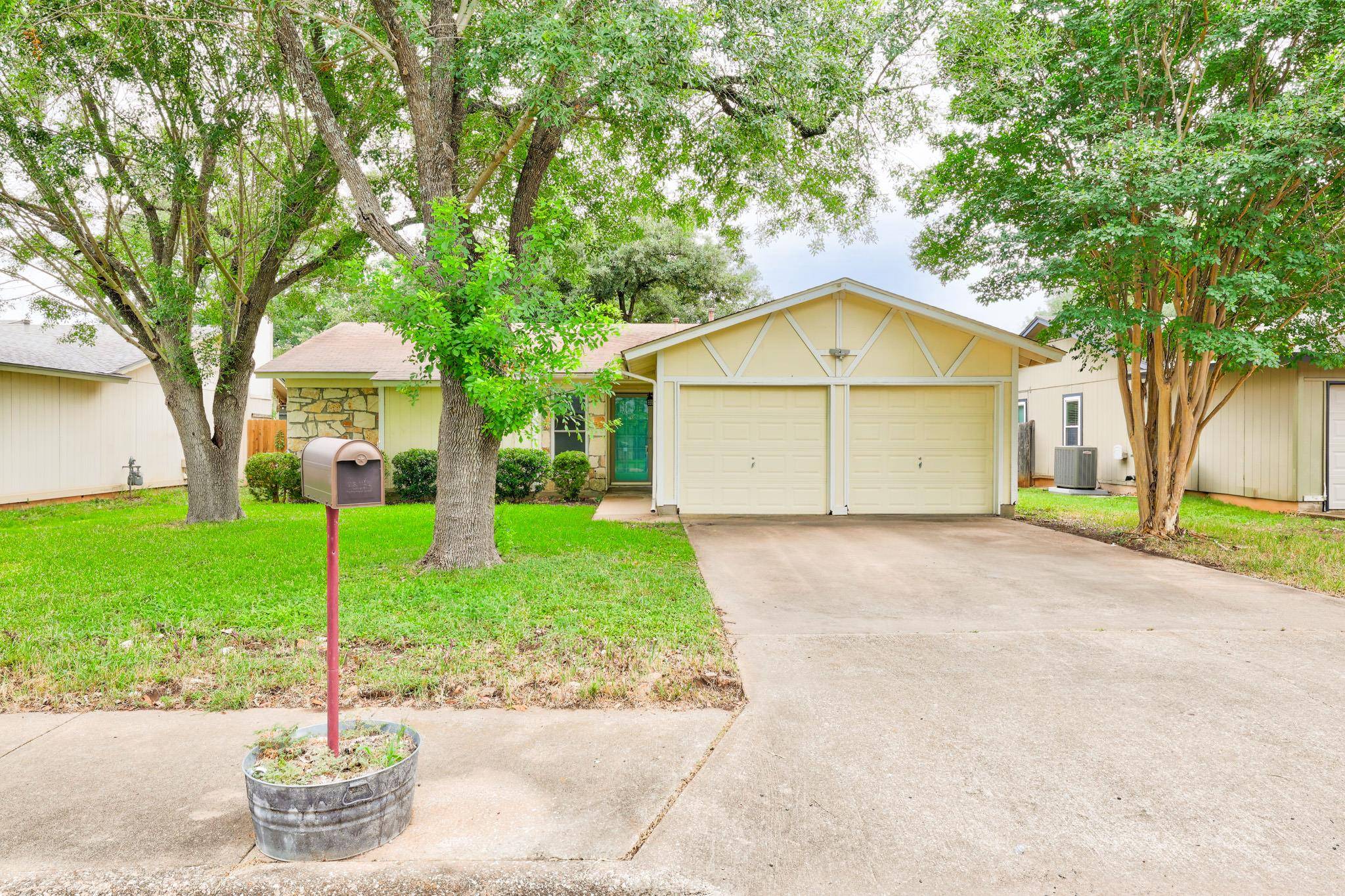Austin, TX 78749,3811 Tamil ST