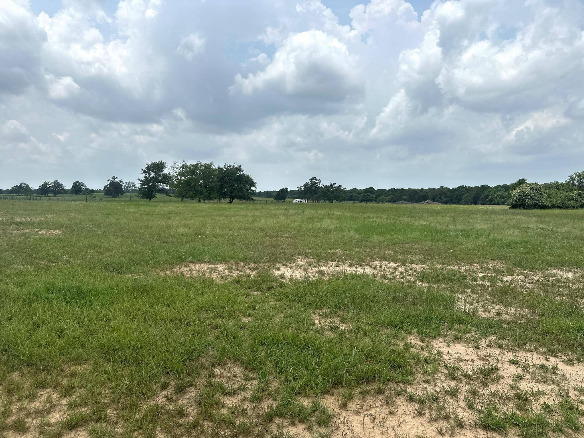 Dale, TX 78616,8000 Old Colony Line RD