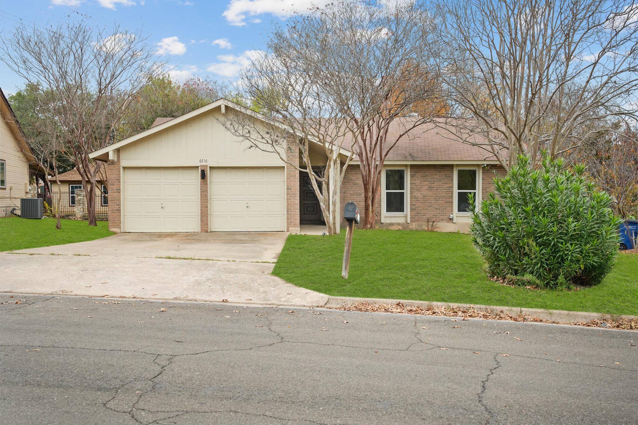 Austin, TX 78745,6716 Skynook DR