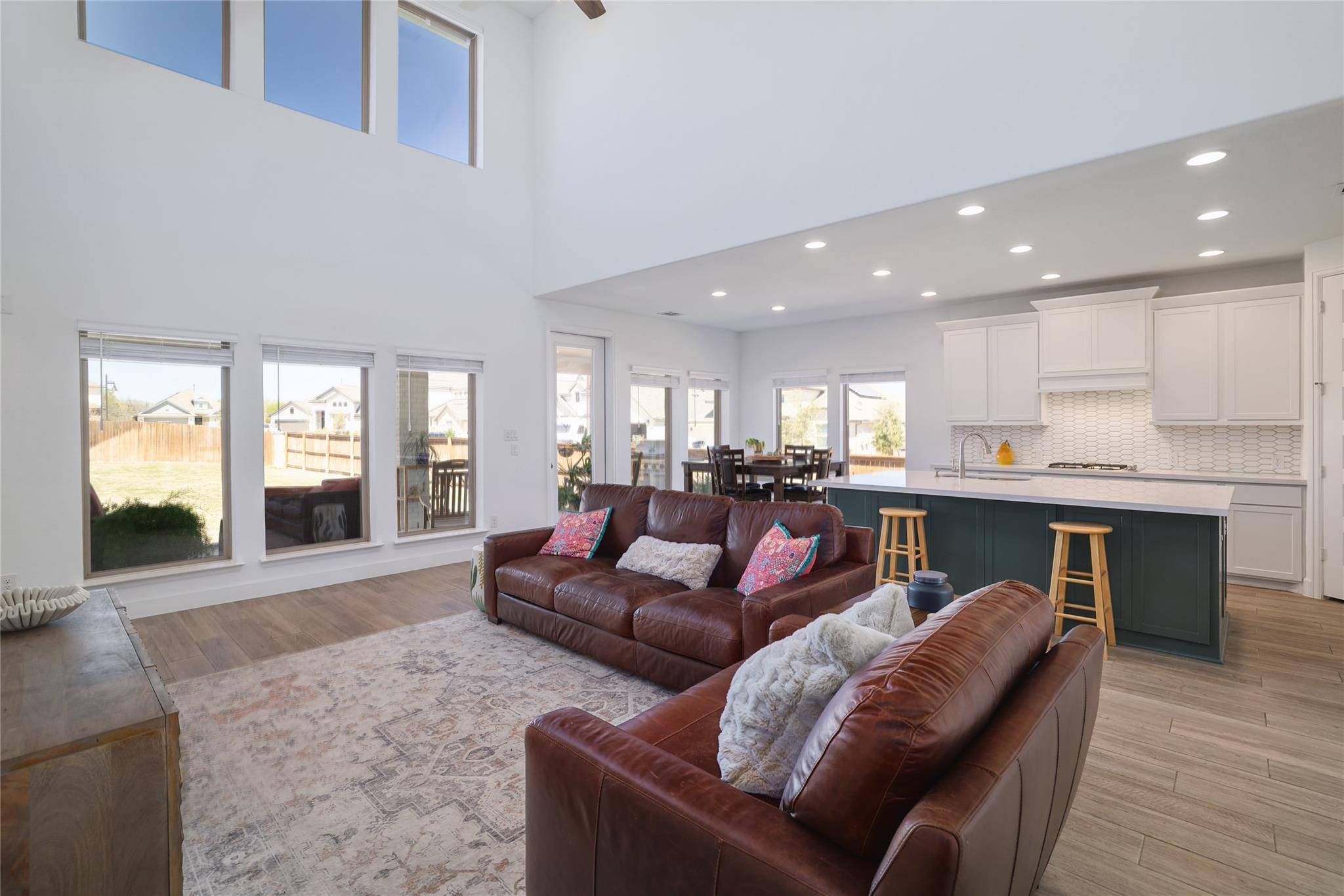 Liberty Hill, TX 78642,102 FORTUNA CT