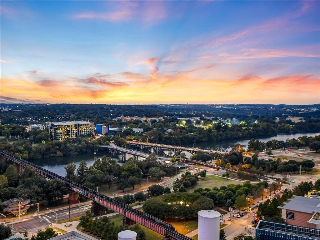 Austin, TX 78701,222 West Ave #1802