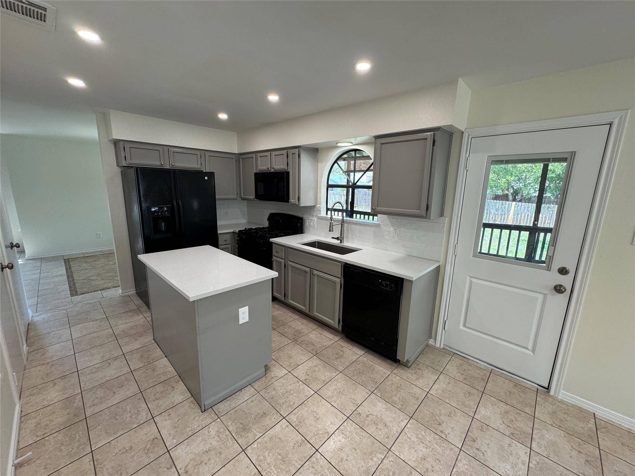Austin, TX 78748,908 Angleton CV